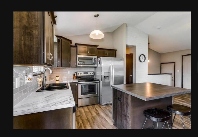 1470 N Aster St. Property Photo 4