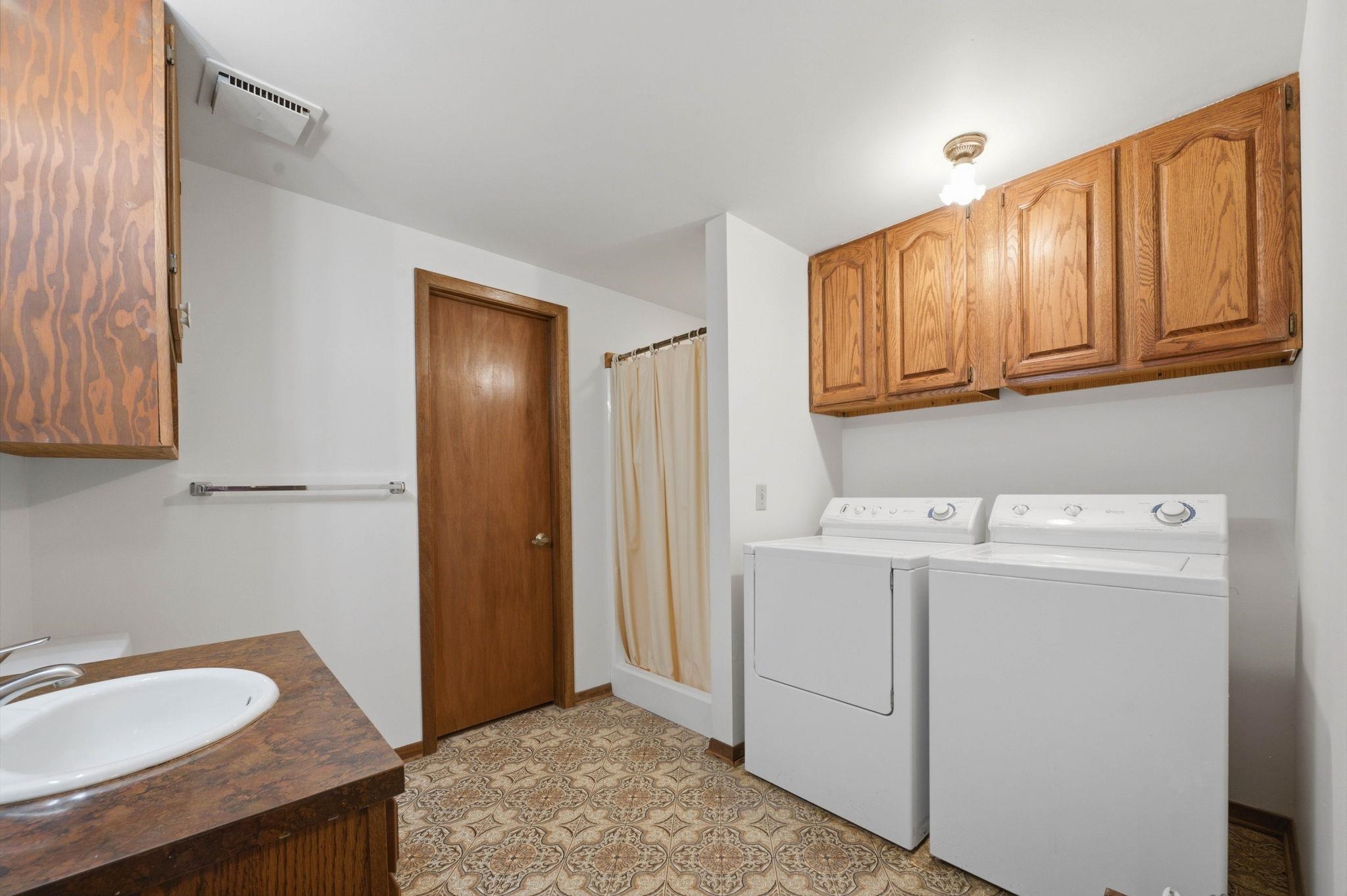 626 N Parkridge St Property Photo 19