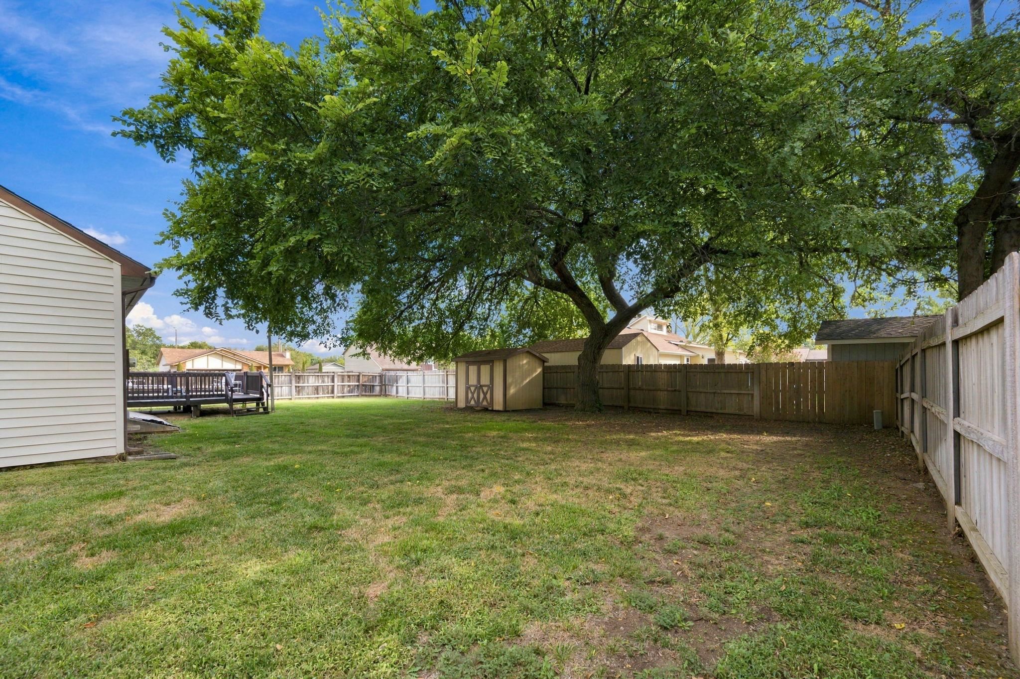 626 N Parkridge St Property Photo 22