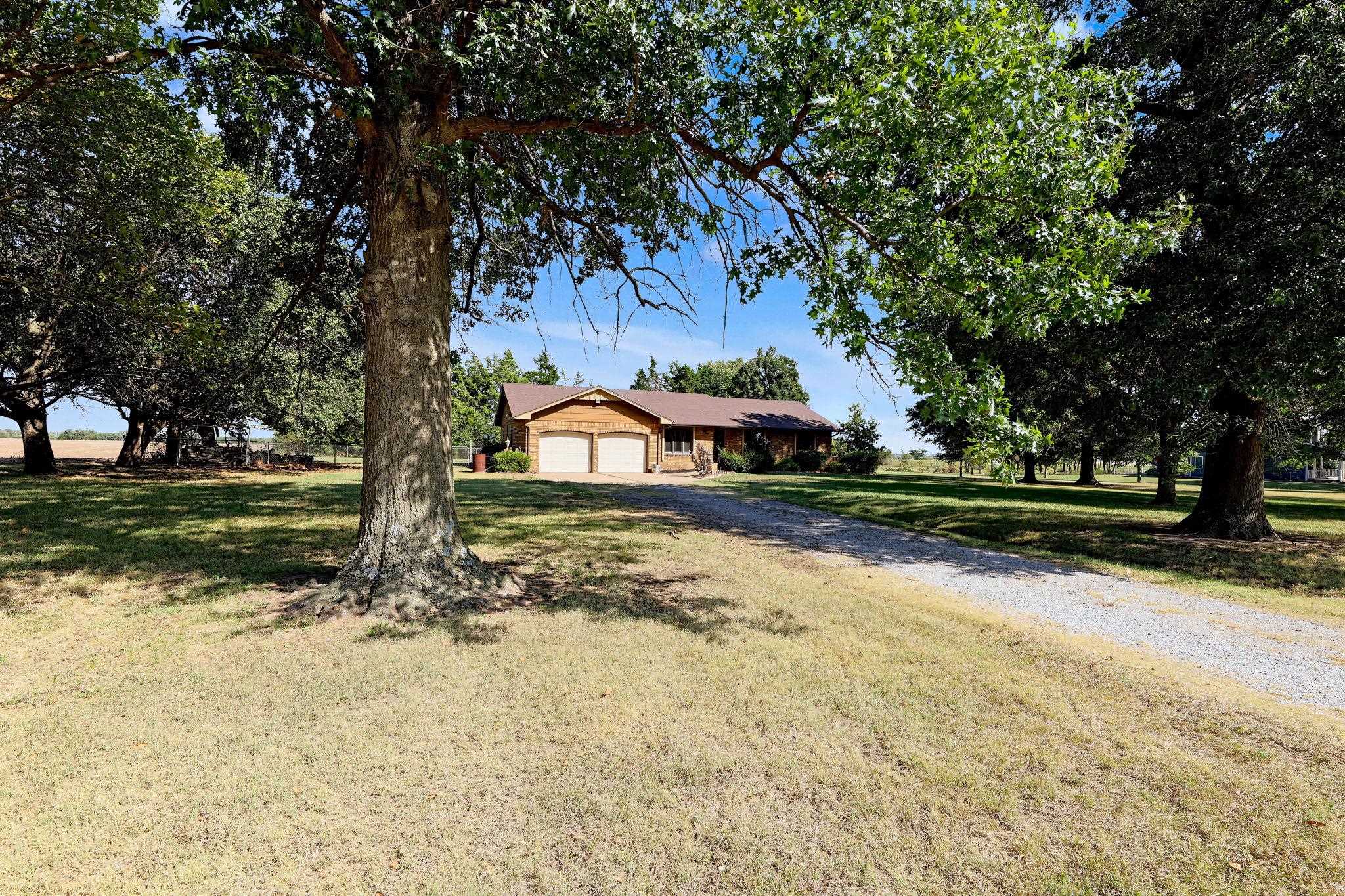 18800 W 29th Street N Property Photo 4