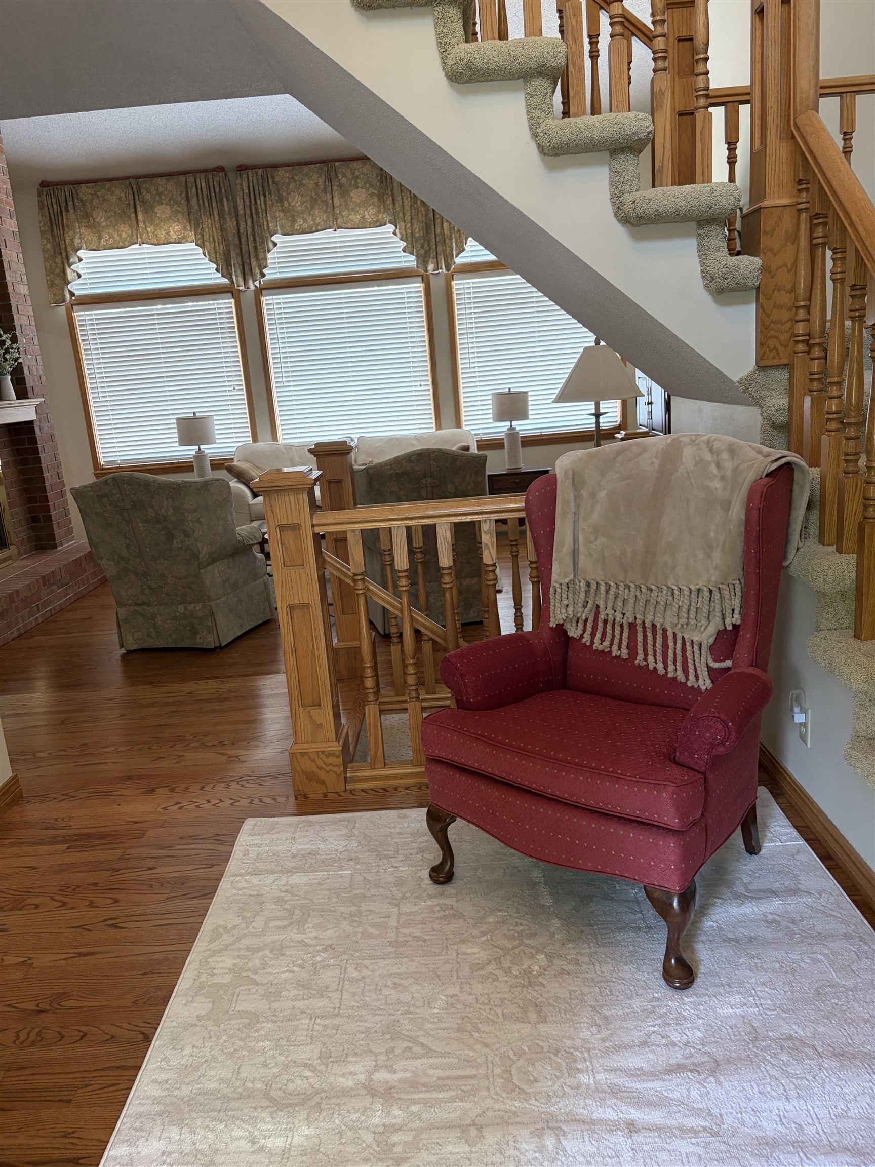 602 Ridge Point Dr Property Photo 2