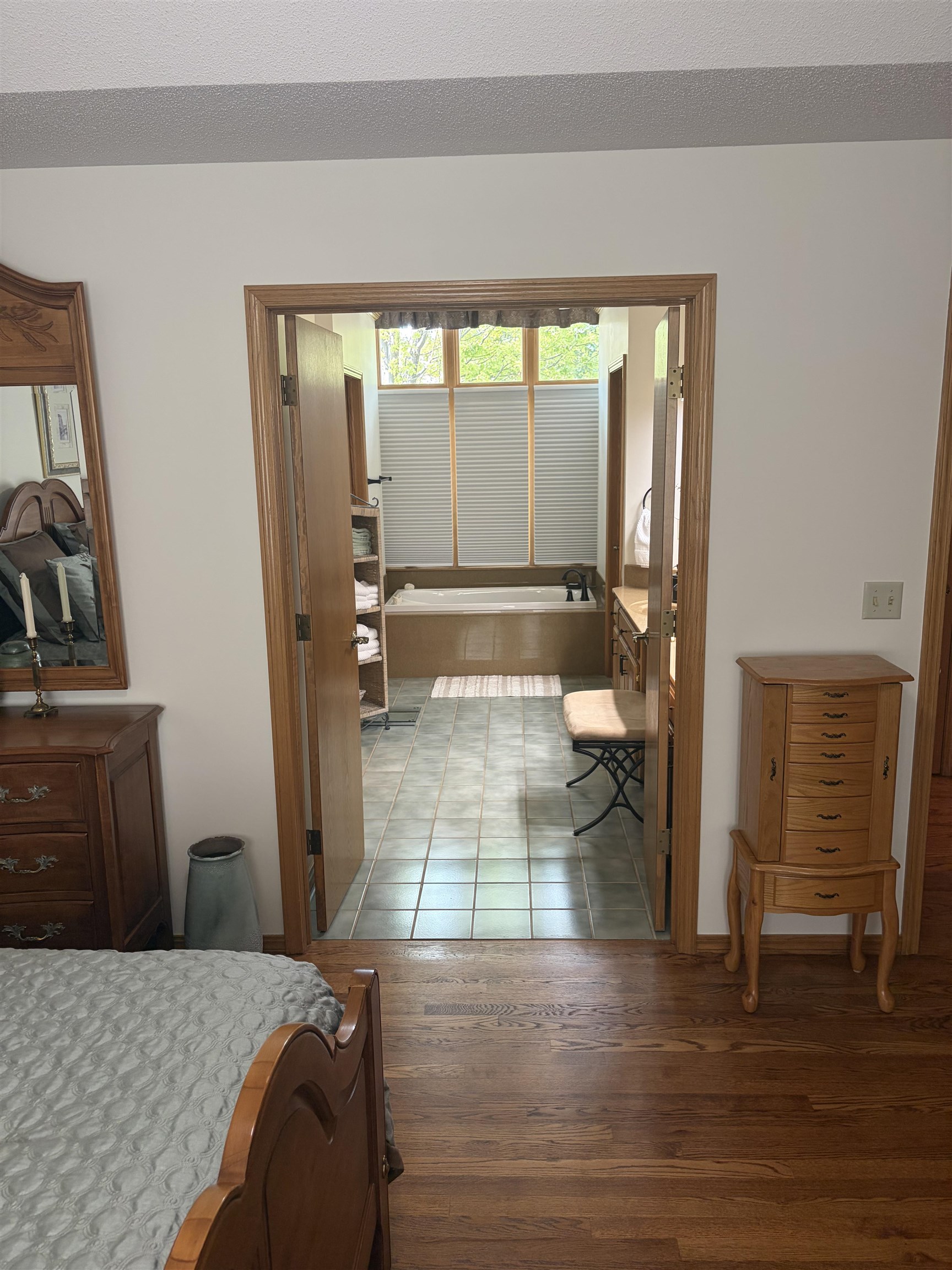 602 Ridge Point Dr Property Photo 19