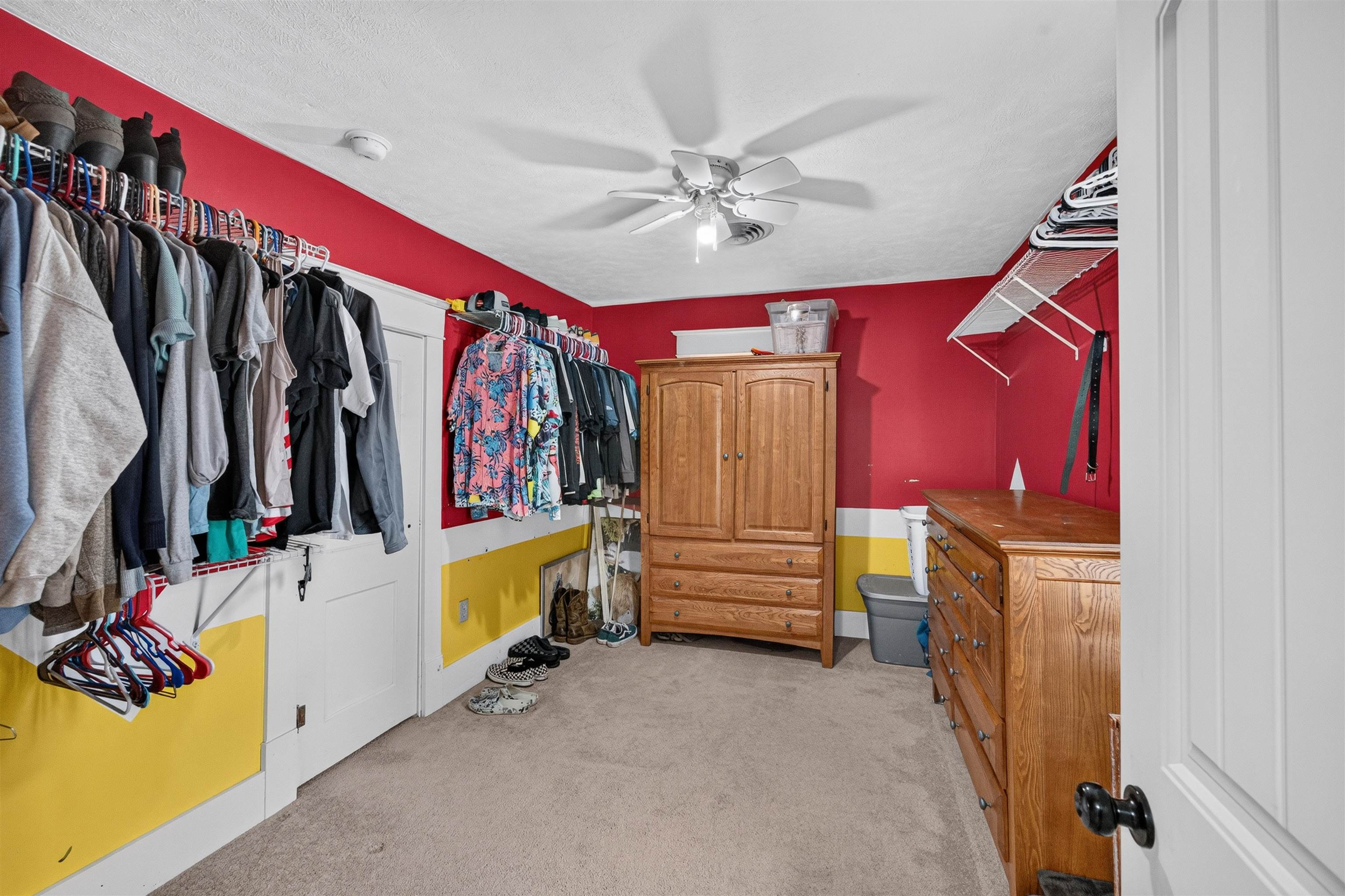 1012 S Elm St Property Photo 18