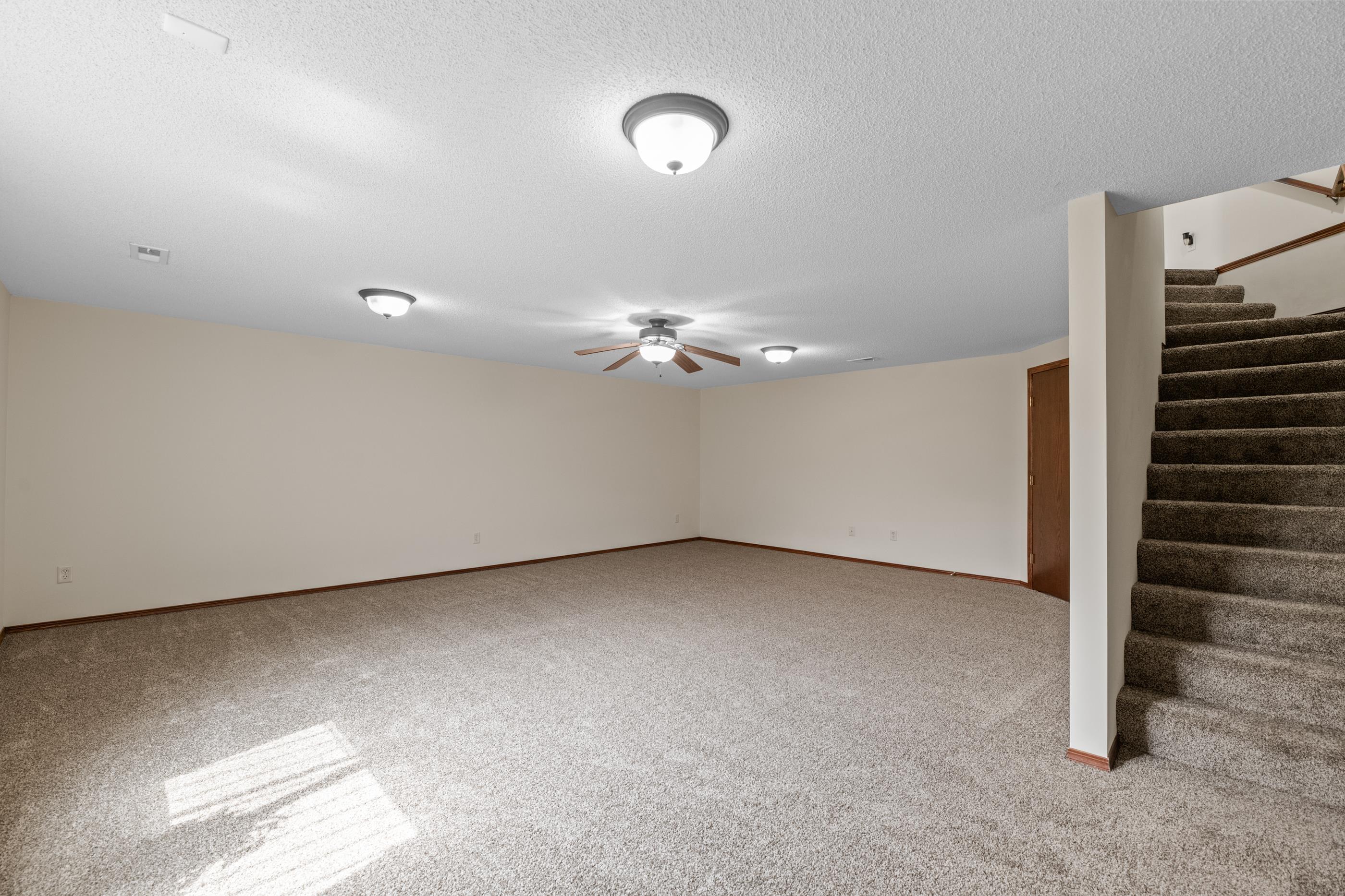 1902 N Nickelton Ct. Property Photo 18