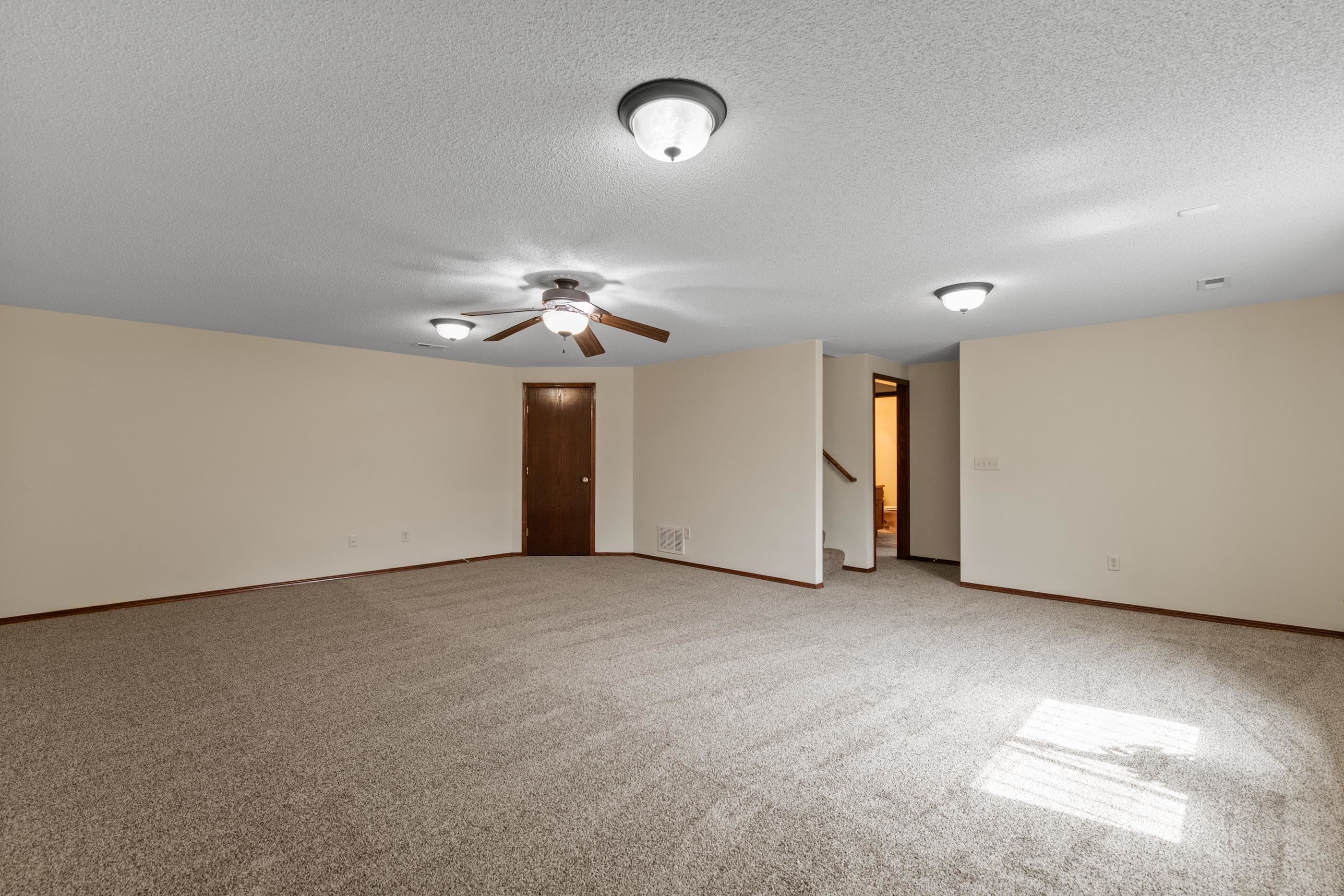 1902 N Nickelton Ct. Property Photo 19