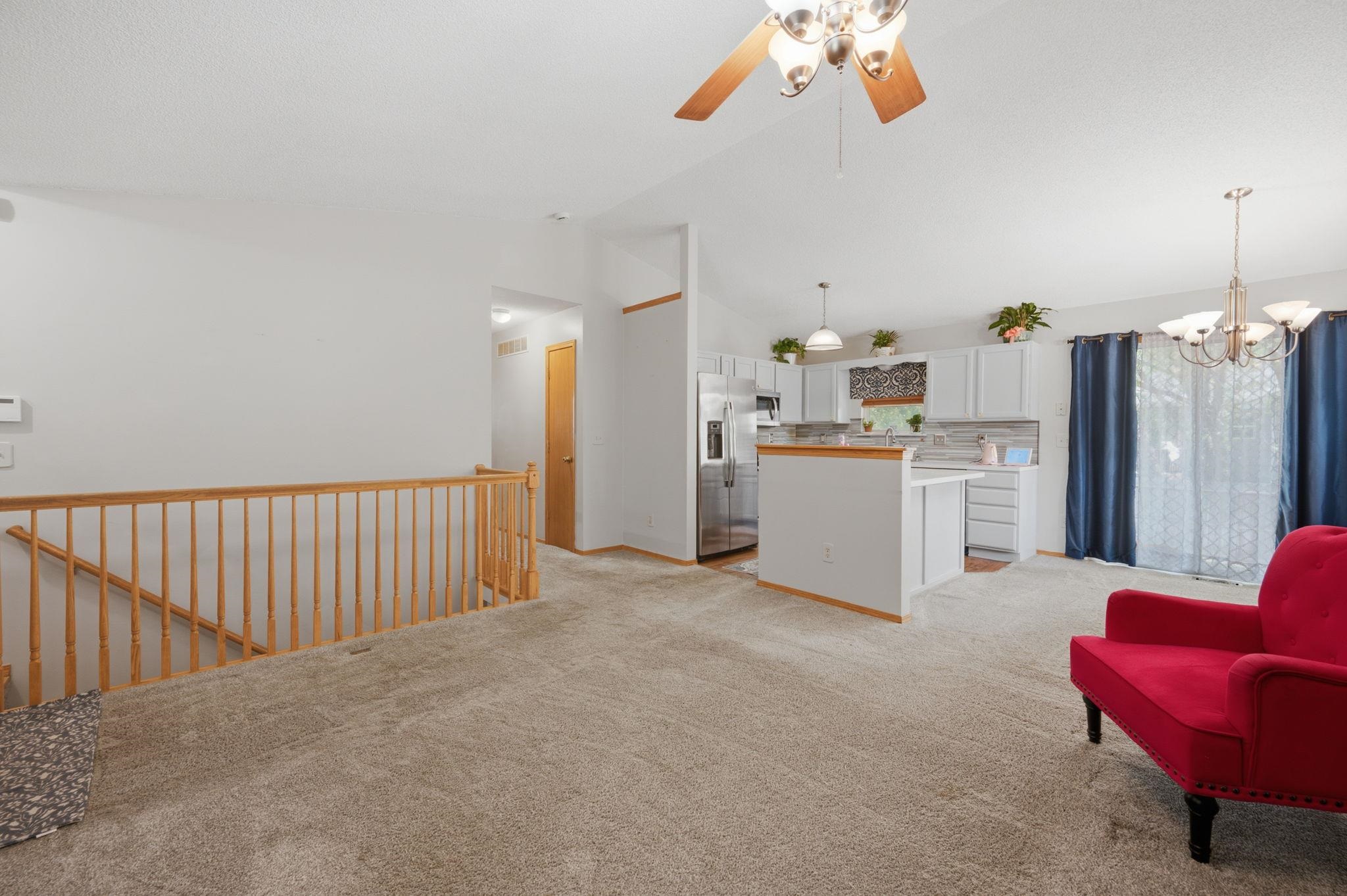 1748 N Basswood Ct Property Photo 9
