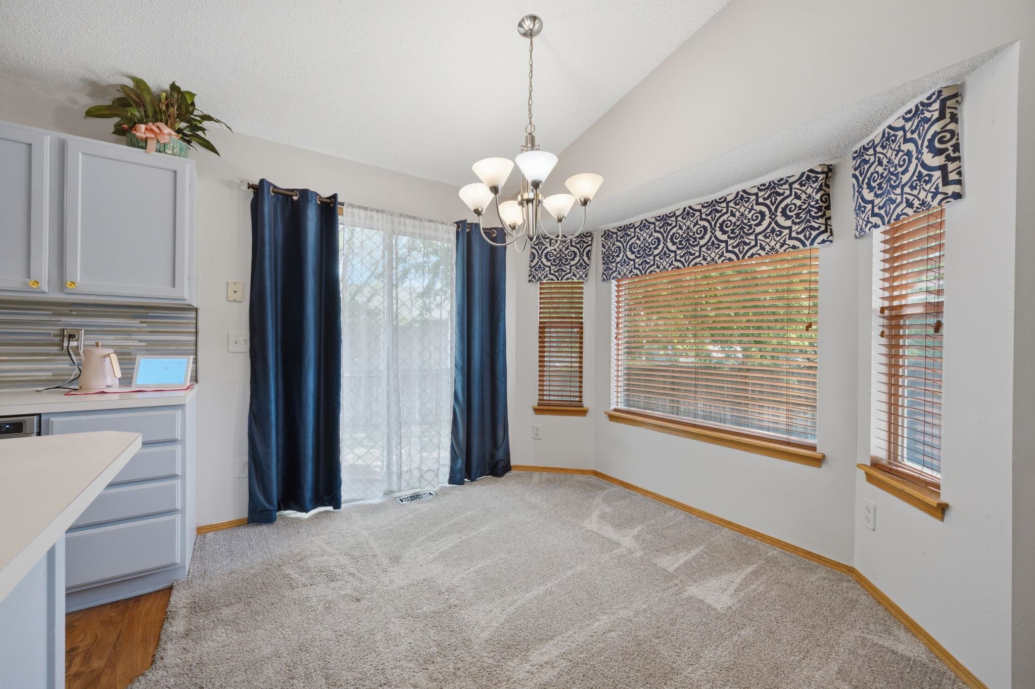 1748 N Basswood Ct Property Photo 11