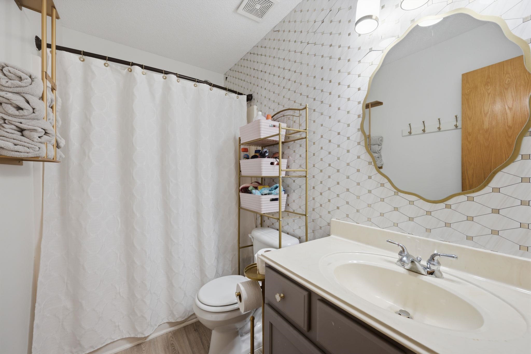 1748 N Basswood Ct Property Photo 18
