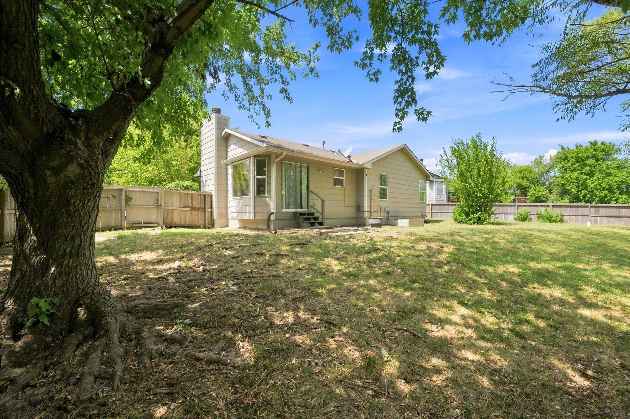 1748 N Basswood Ct Property Photo 27