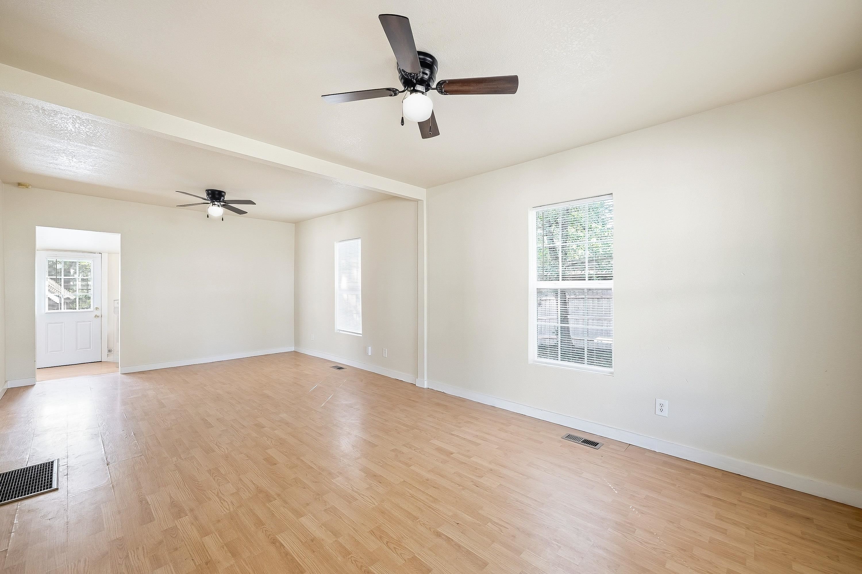 1212 N Ohio Property Photo 4