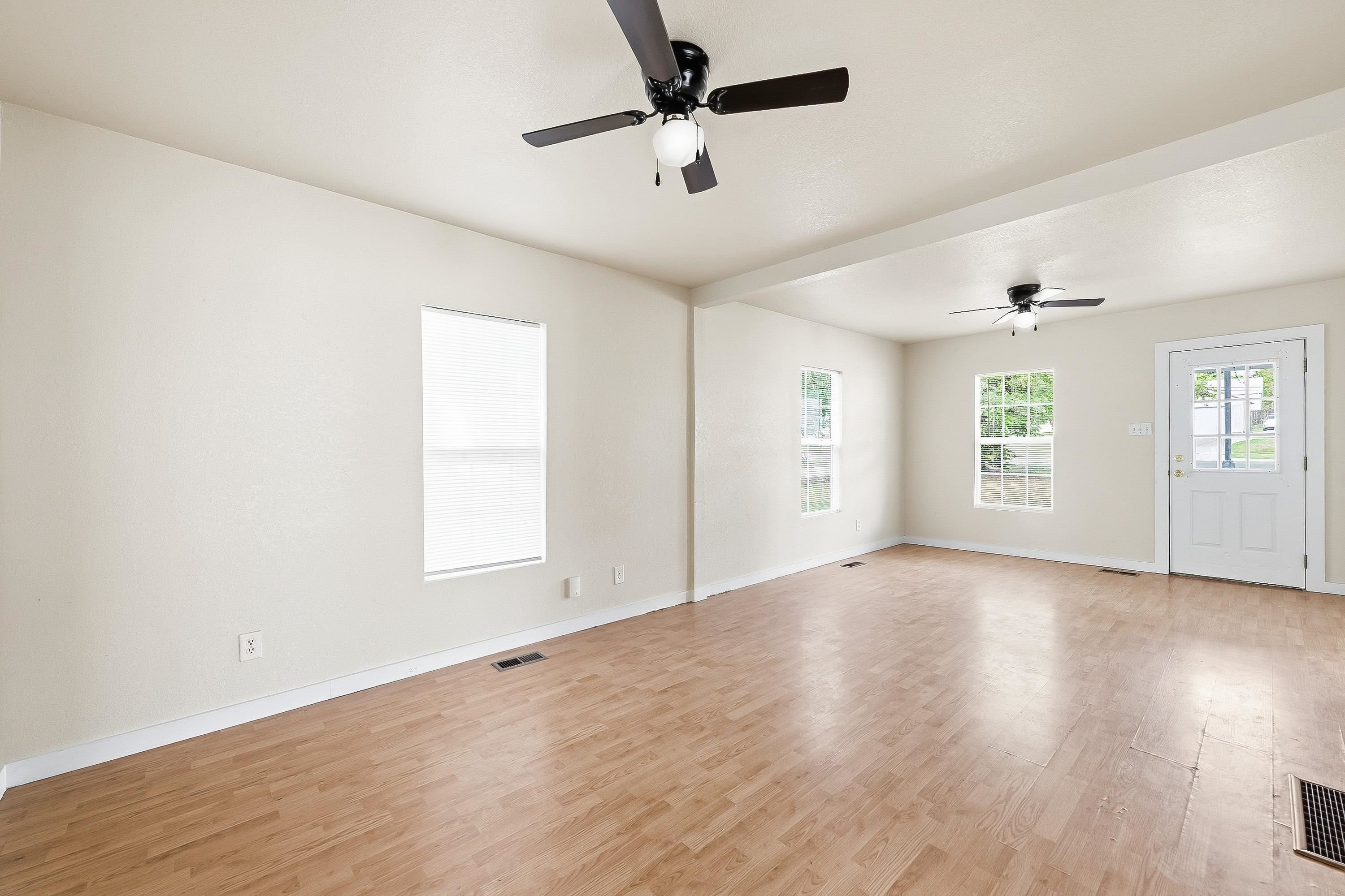 1212 N Ohio Property Photo 6