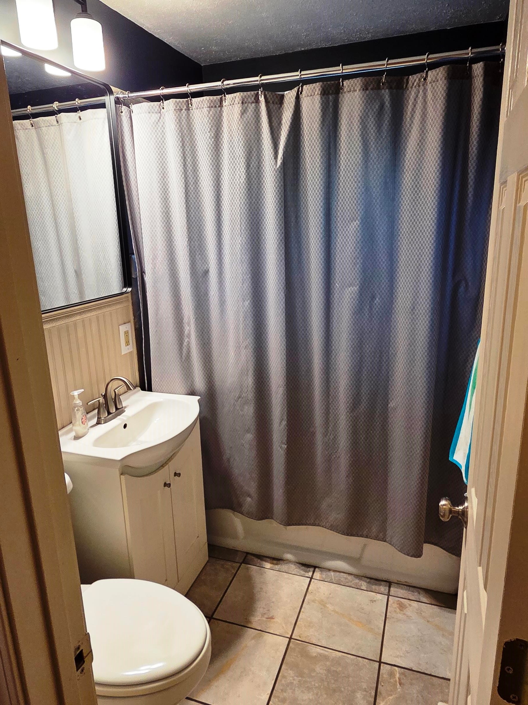 542 N Colby Property Photo 12