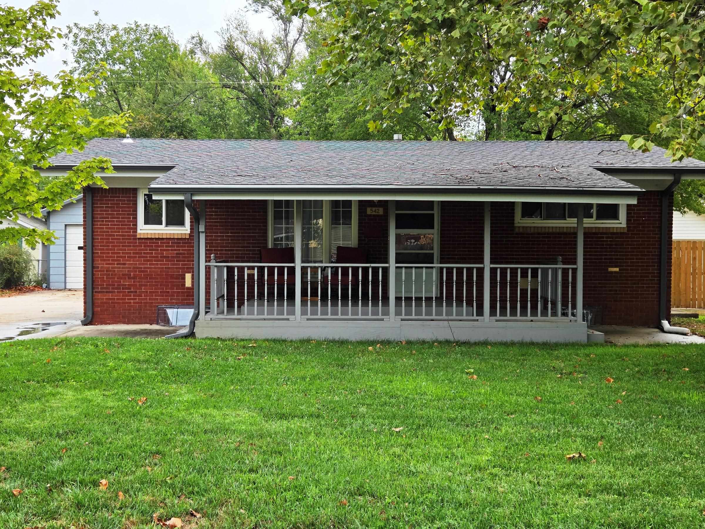 542 N Colby Property Photo 31