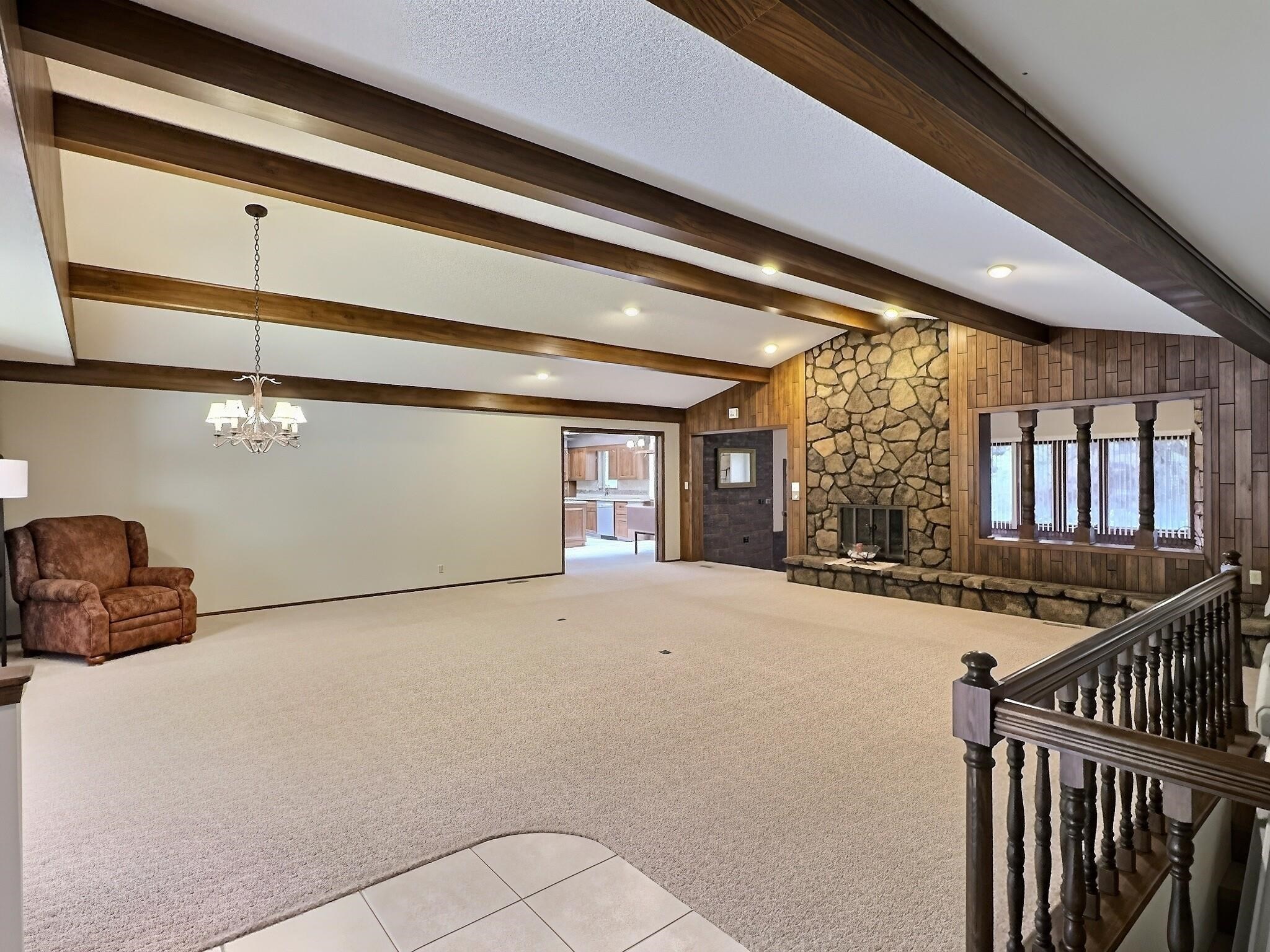 3 Tanglewood Ln Property Photo 7