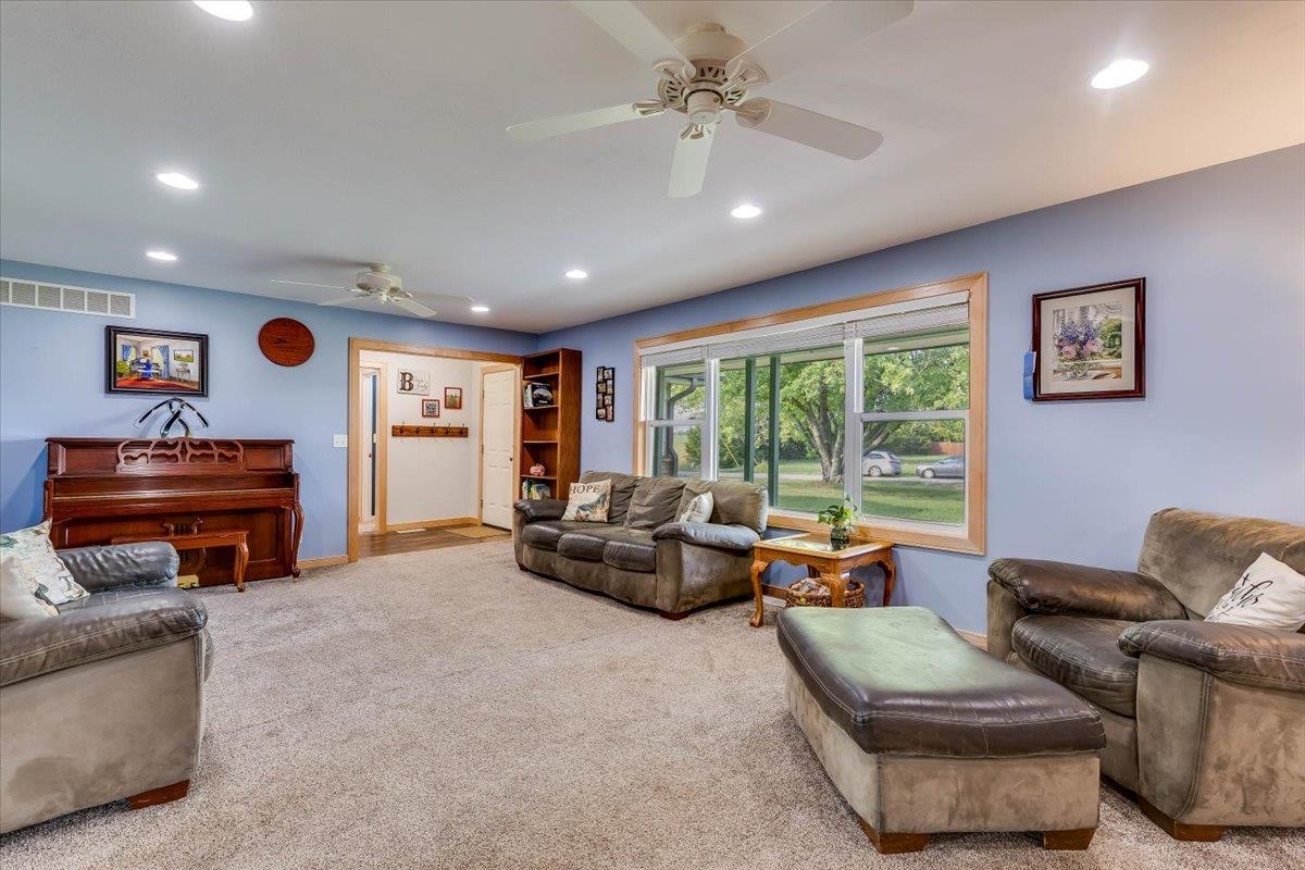 17490 Sw Hillwood Rd. Property Photo 11