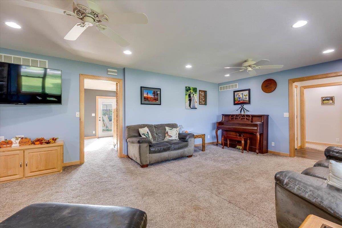 17490 Sw Hillwood Rd. Property Photo 12