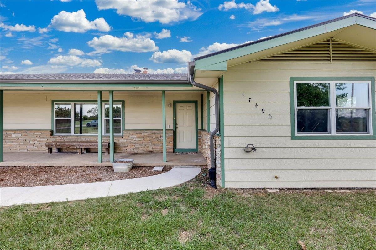 17490 Sw Hillwood Rd. Property Photo 30