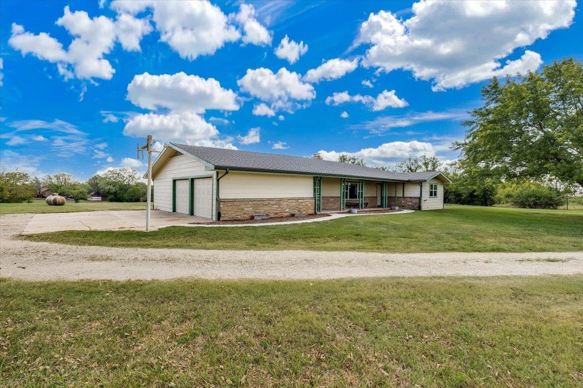 17490 Sw Hillwood Rd. Property Photo 32