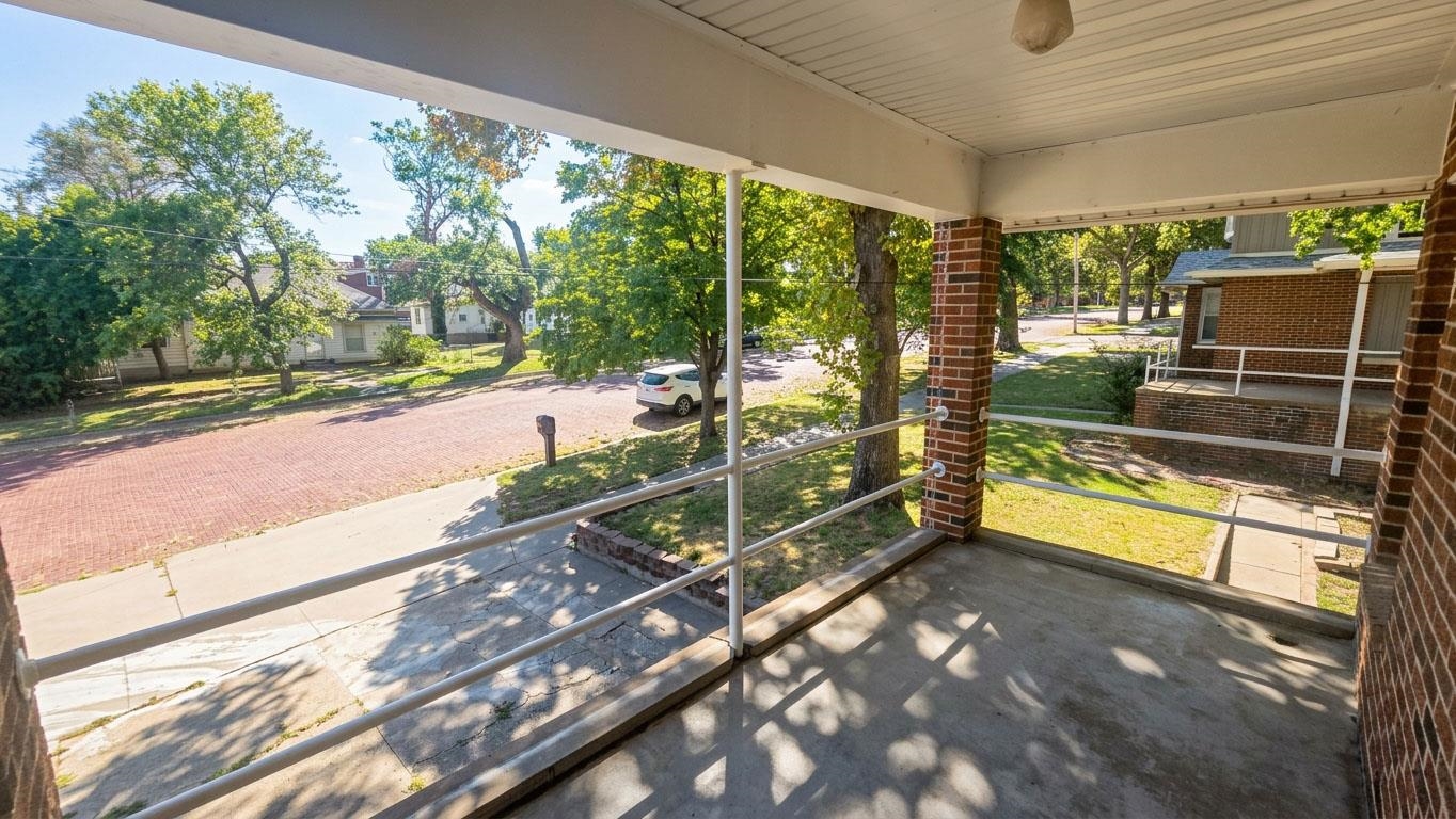 100 N C Property Photo 32
