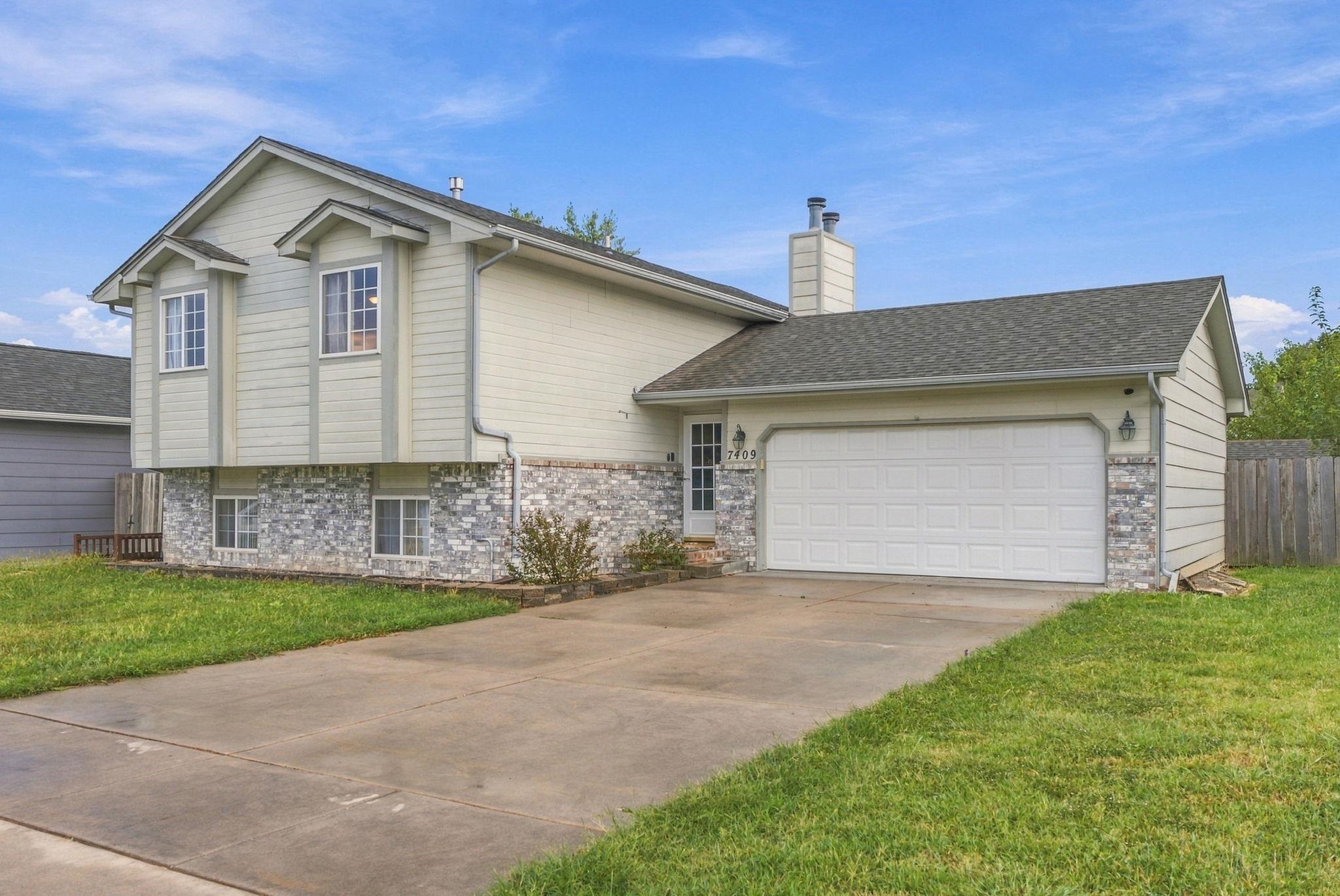 7409 E Brookview Cir