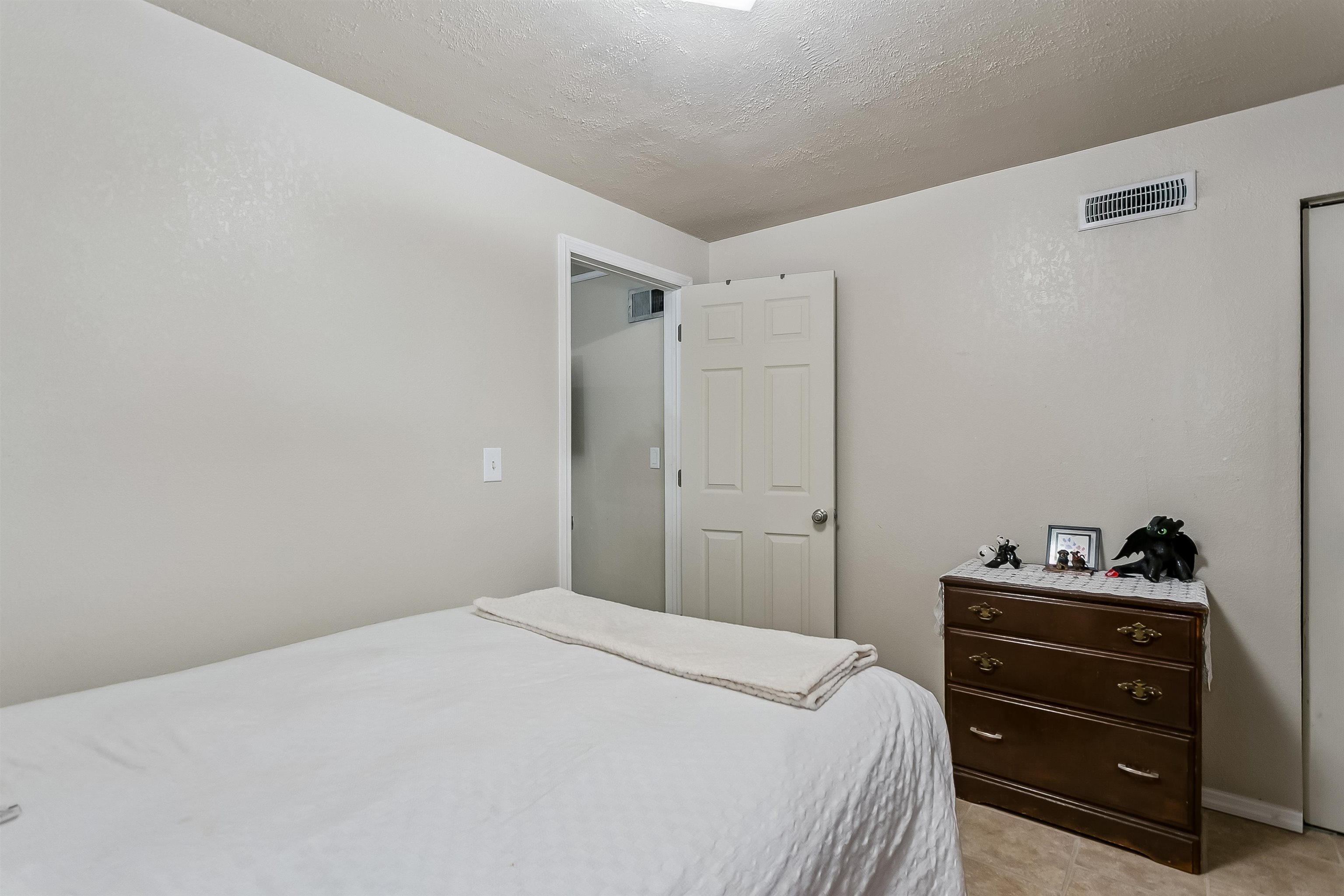 1006 N Dougherty Ave Property Photo 20