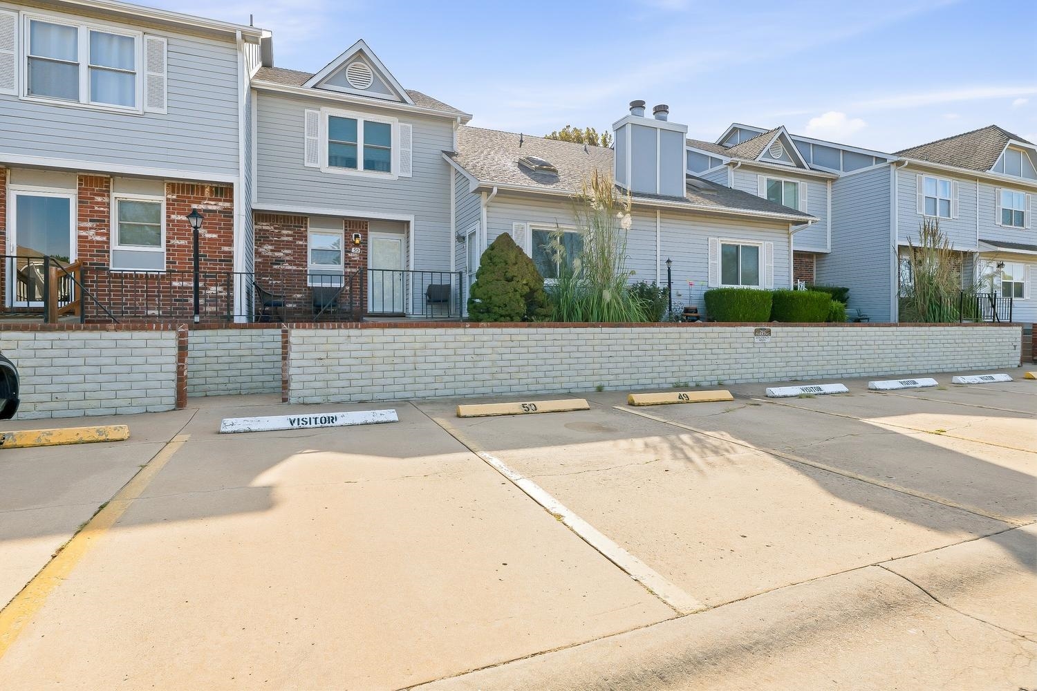 101 S Rock Property Photo 1
