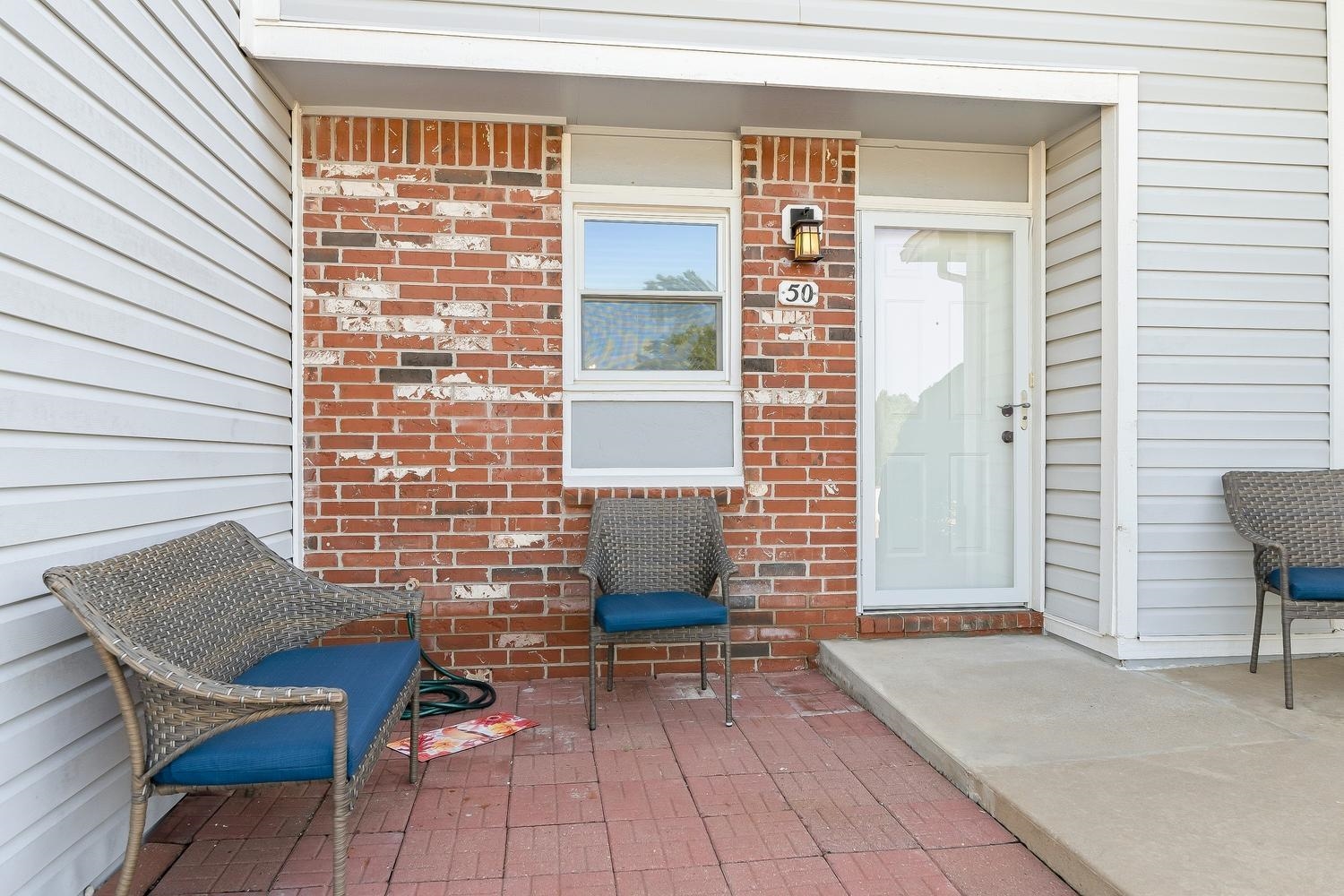 101 S Rock Property Photo 2