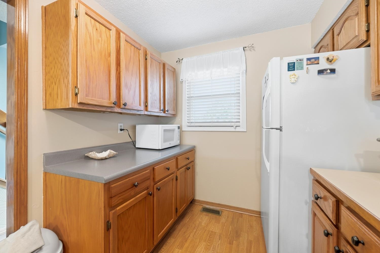 101 S Rock Property Photo 6
