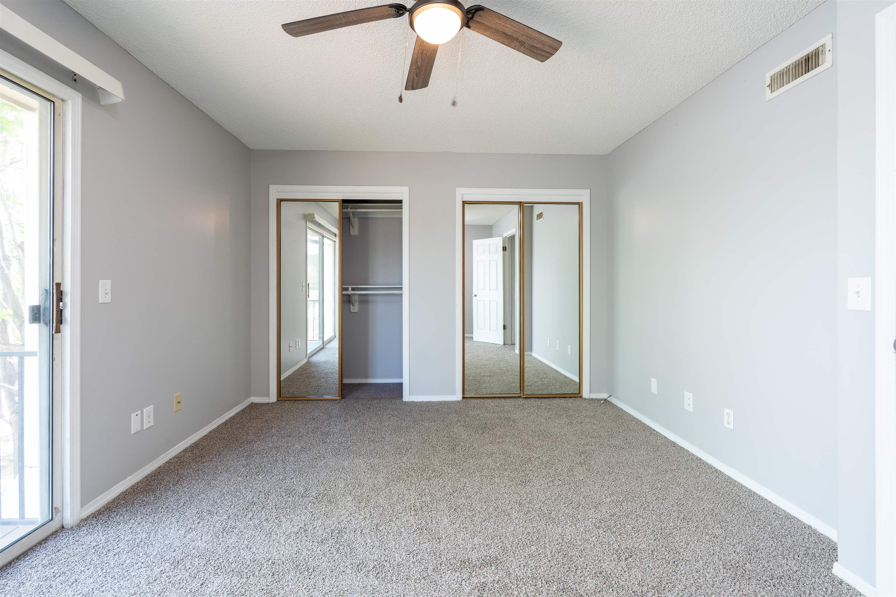 5590 S Gold St, Unit 300 Property Photo 21