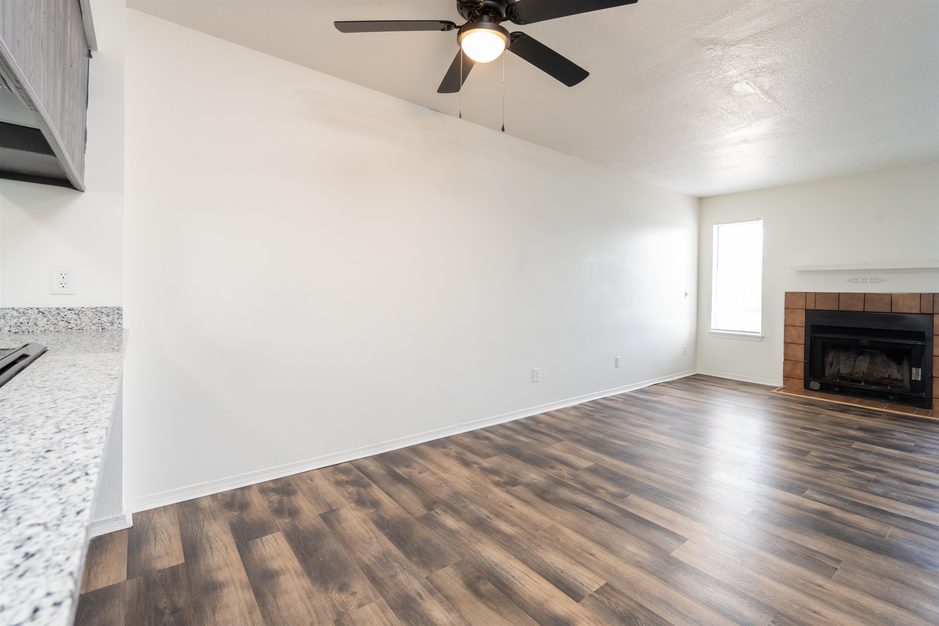 5490 S Gold St, Unit 300 Property Photo 4