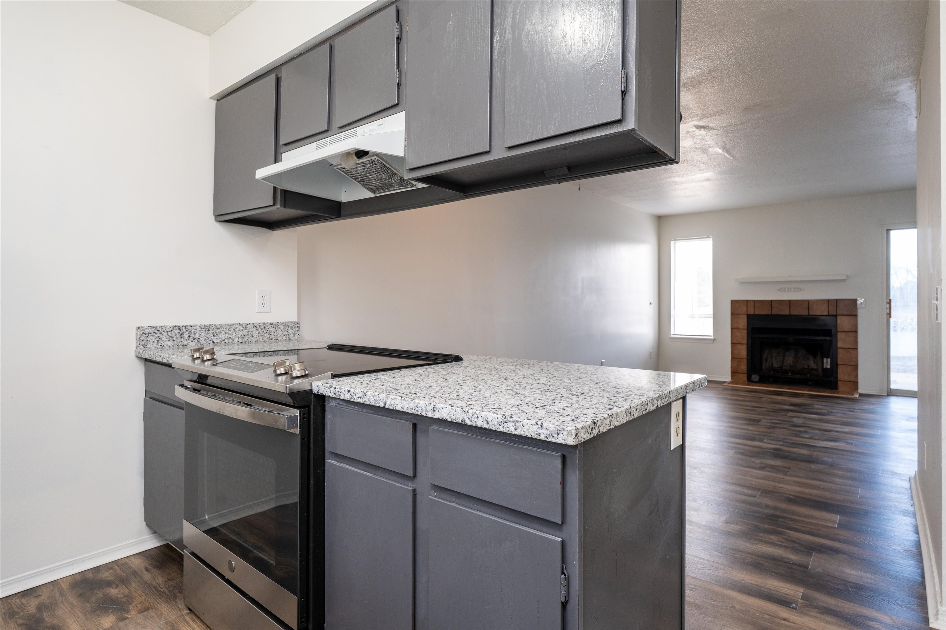 5490 S Gold St, Unit 300 Property Photo 8