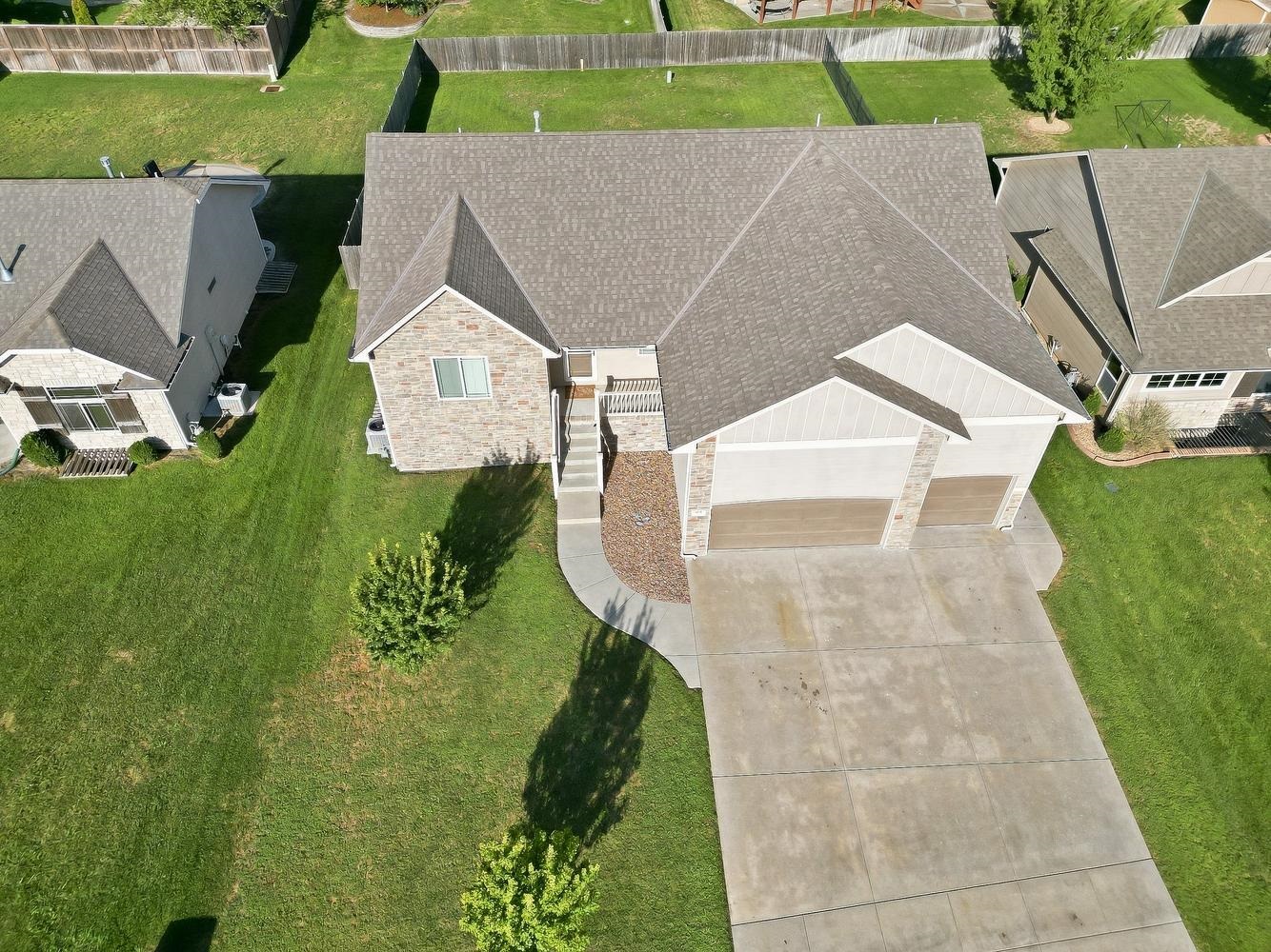 965 N Cedar Brook Circle Property Photo 2