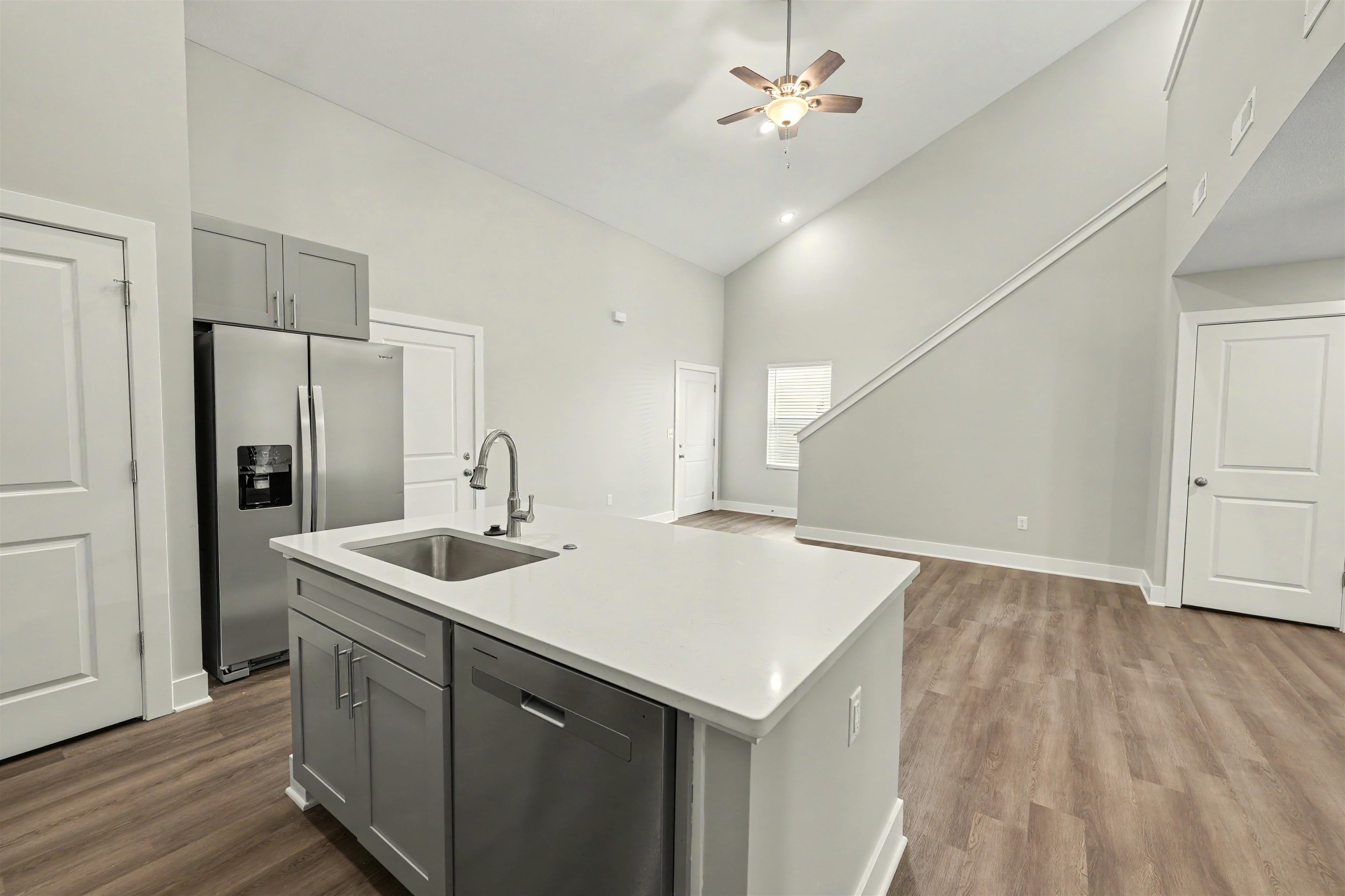 2717 Amelia Lane Property Photo 5