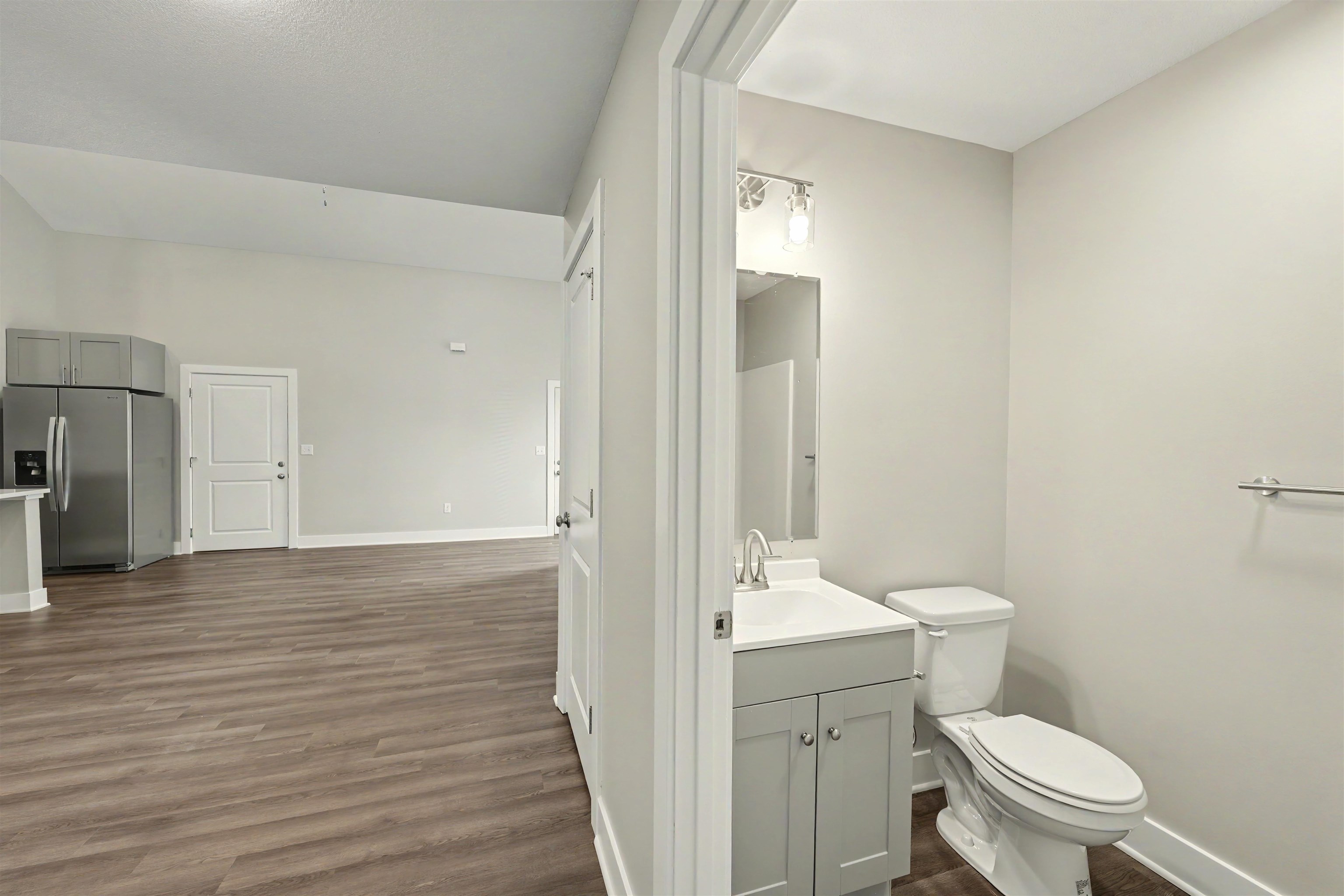 2717 Amelia Lane Property Photo 17