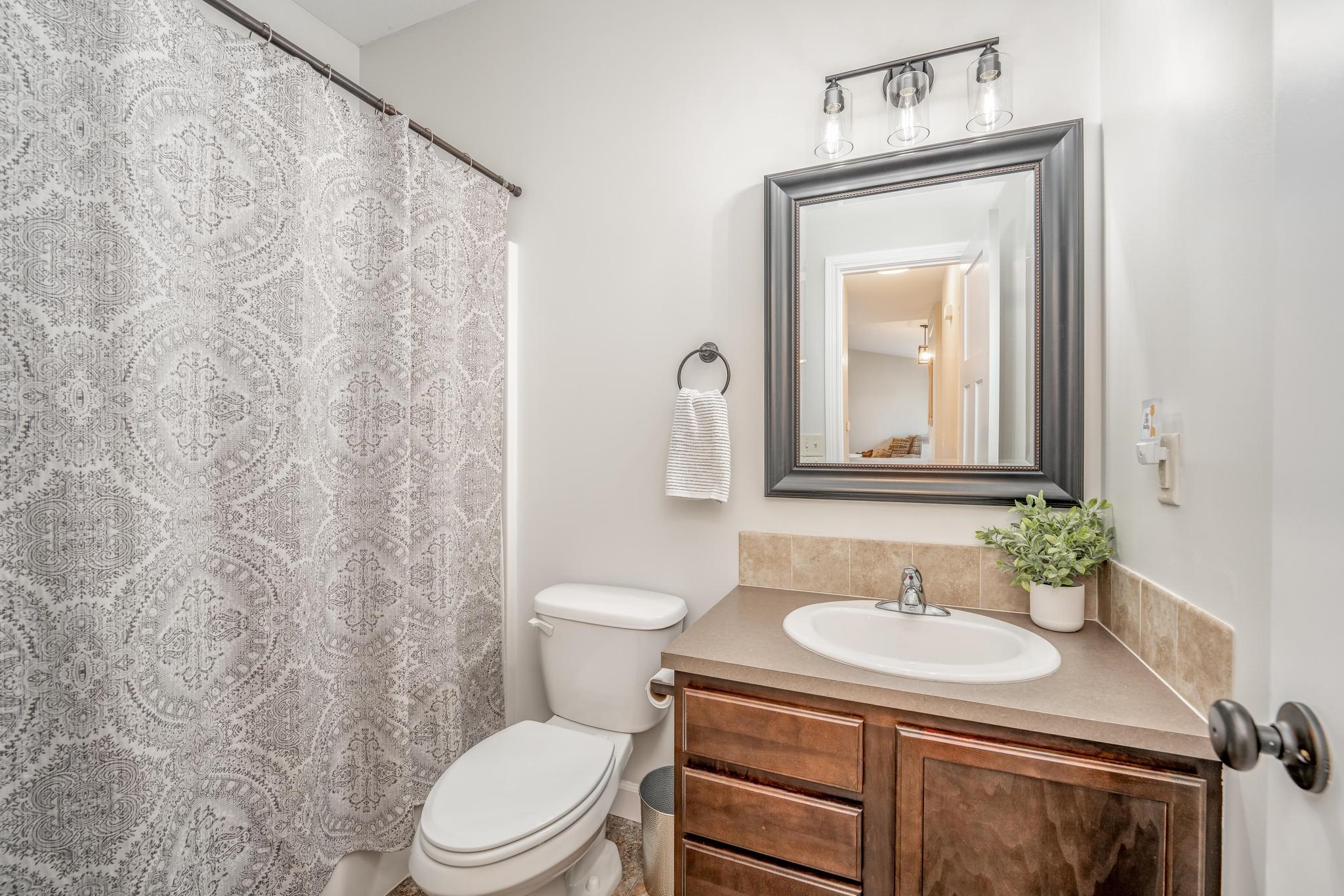 13207 E Gilbert Ct Property Photo 16