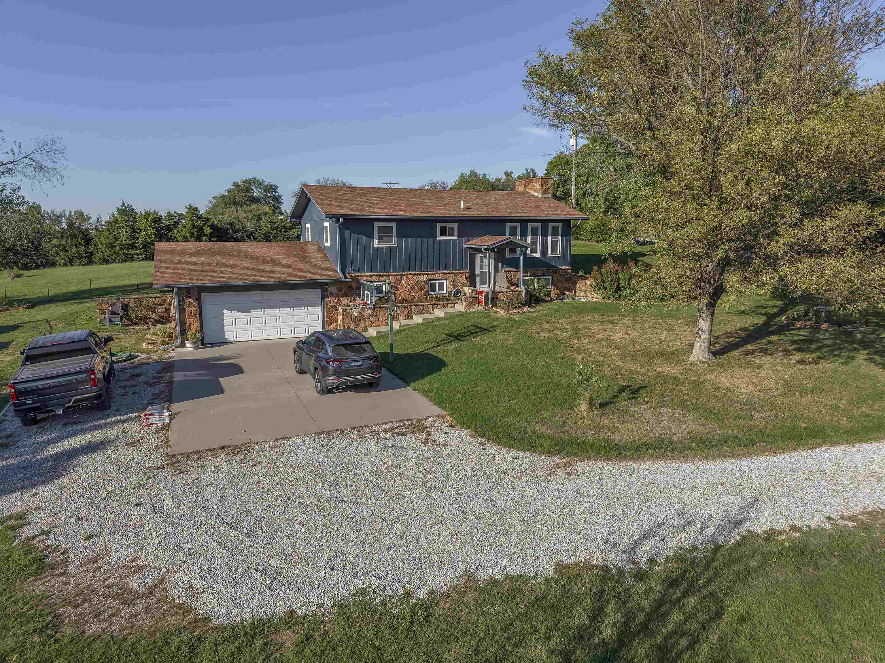 500 N Plum Property Photo 1