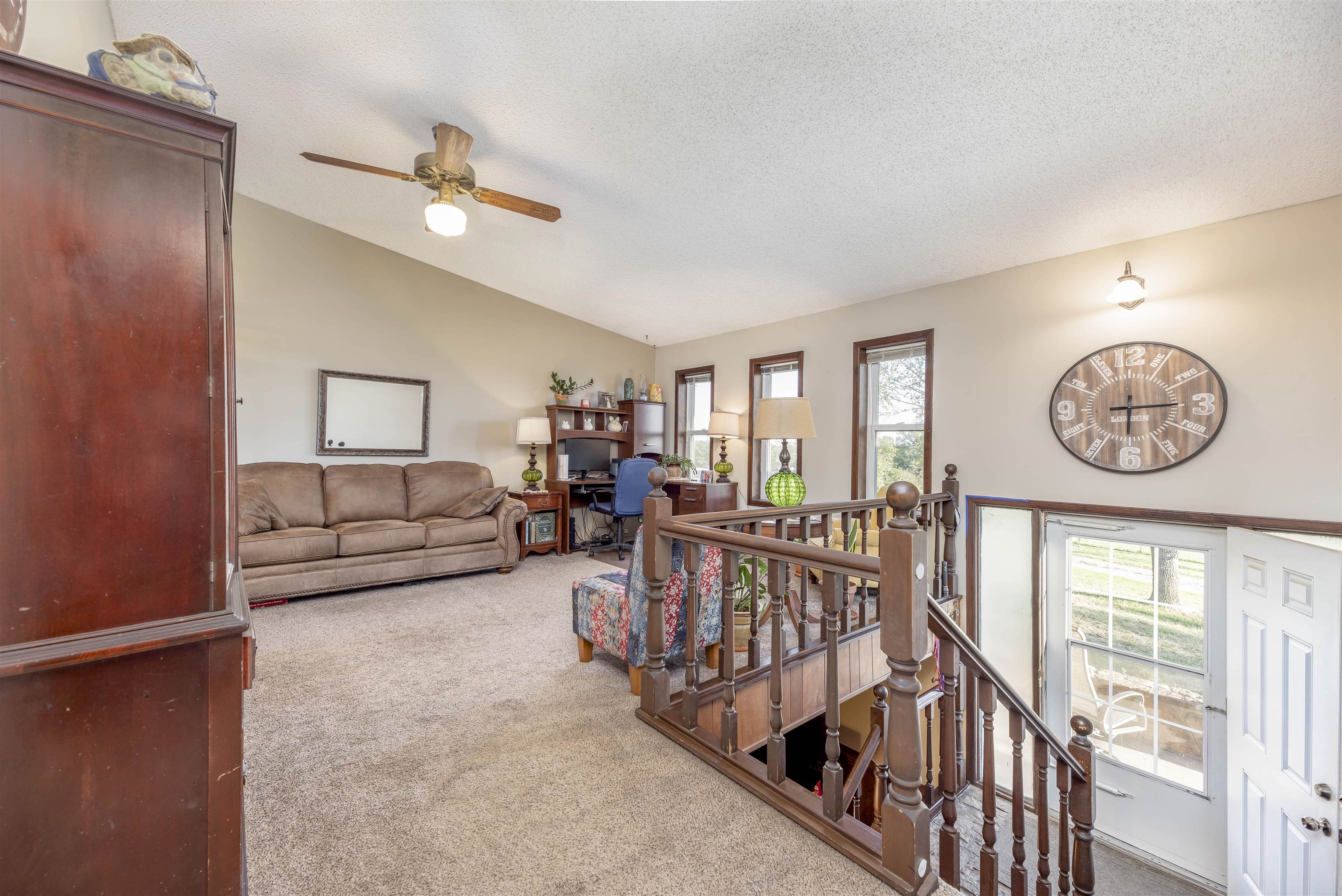 500 N Plum Property Photo 2