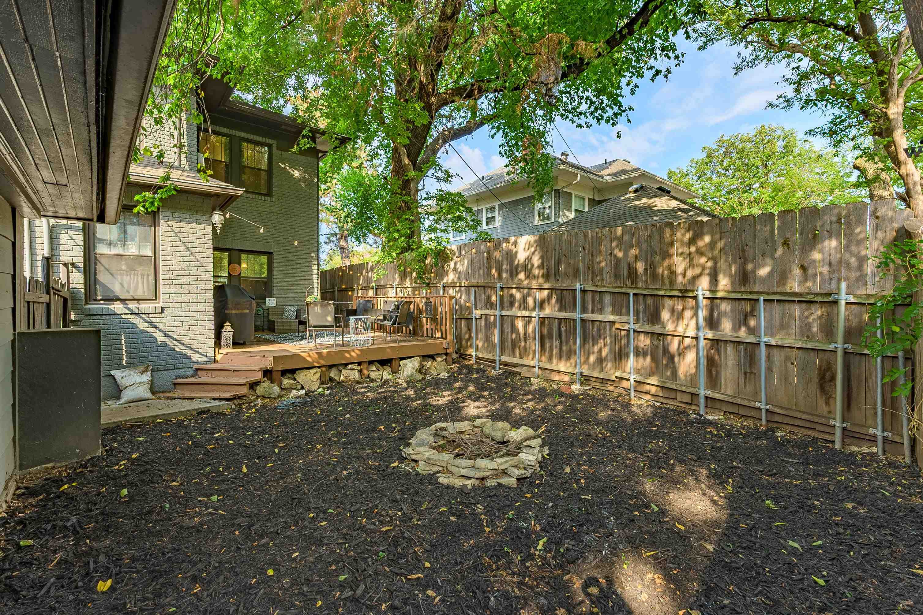 3907 E Douglas Property Photo 32