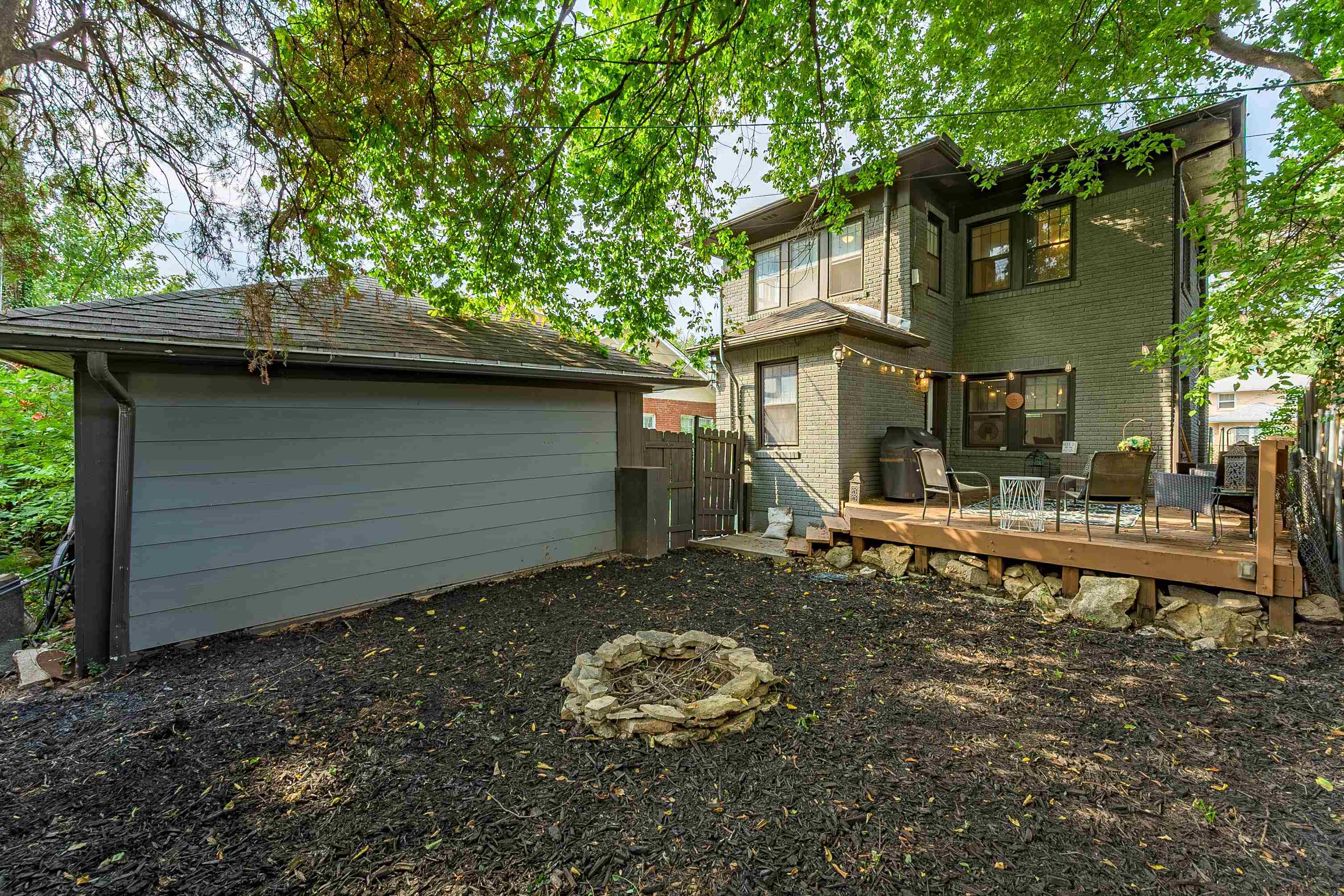 3907 E Douglas Property Photo 33
