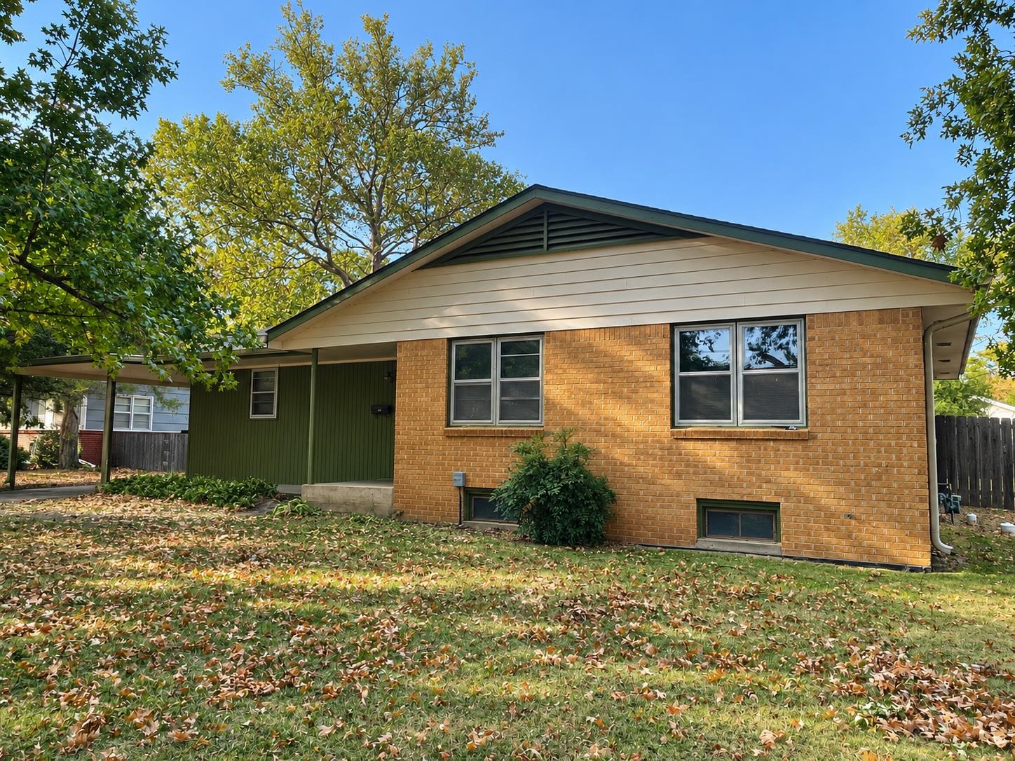 6 Roberts Ct Property Photo 1