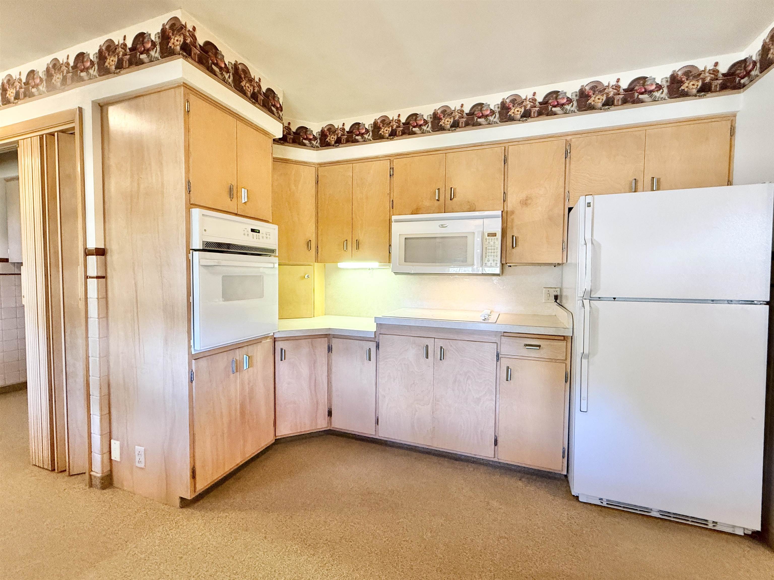 207 S Park Ave Property Photo 15