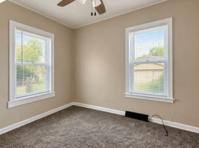 661 Montrose St. Property Photo 6