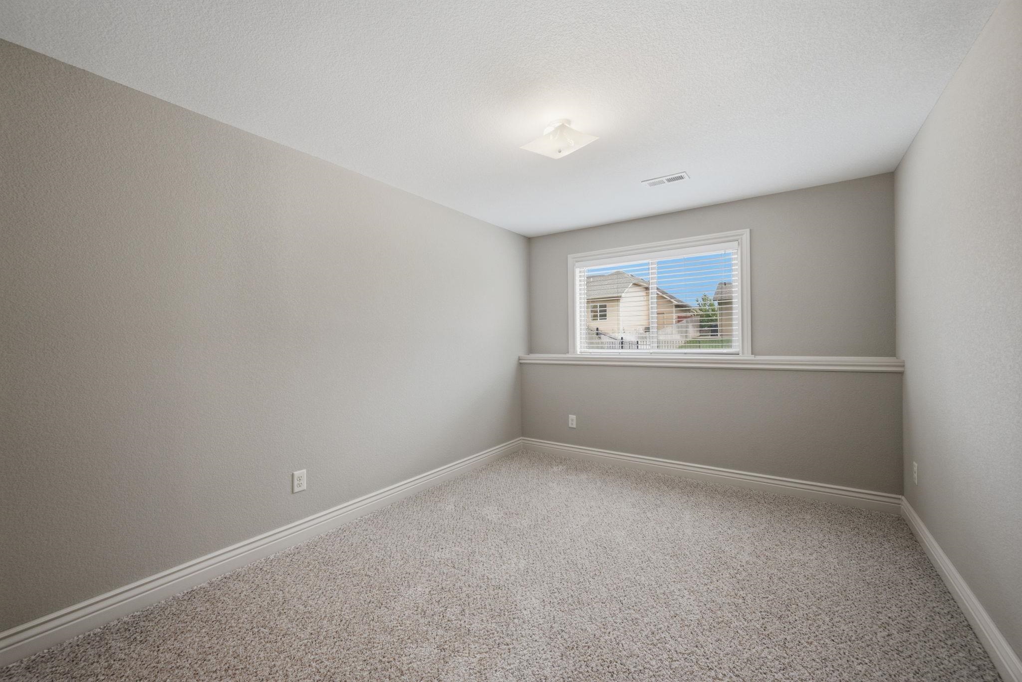 13412 E Bellechase St Property Photo 24