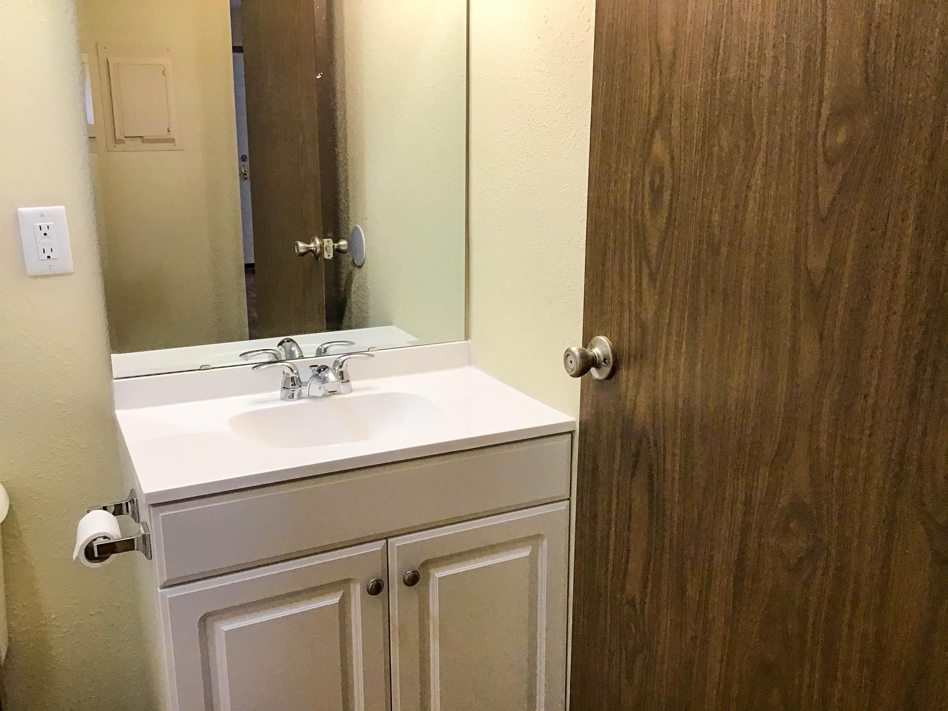 306 Kansas Property Photo 21