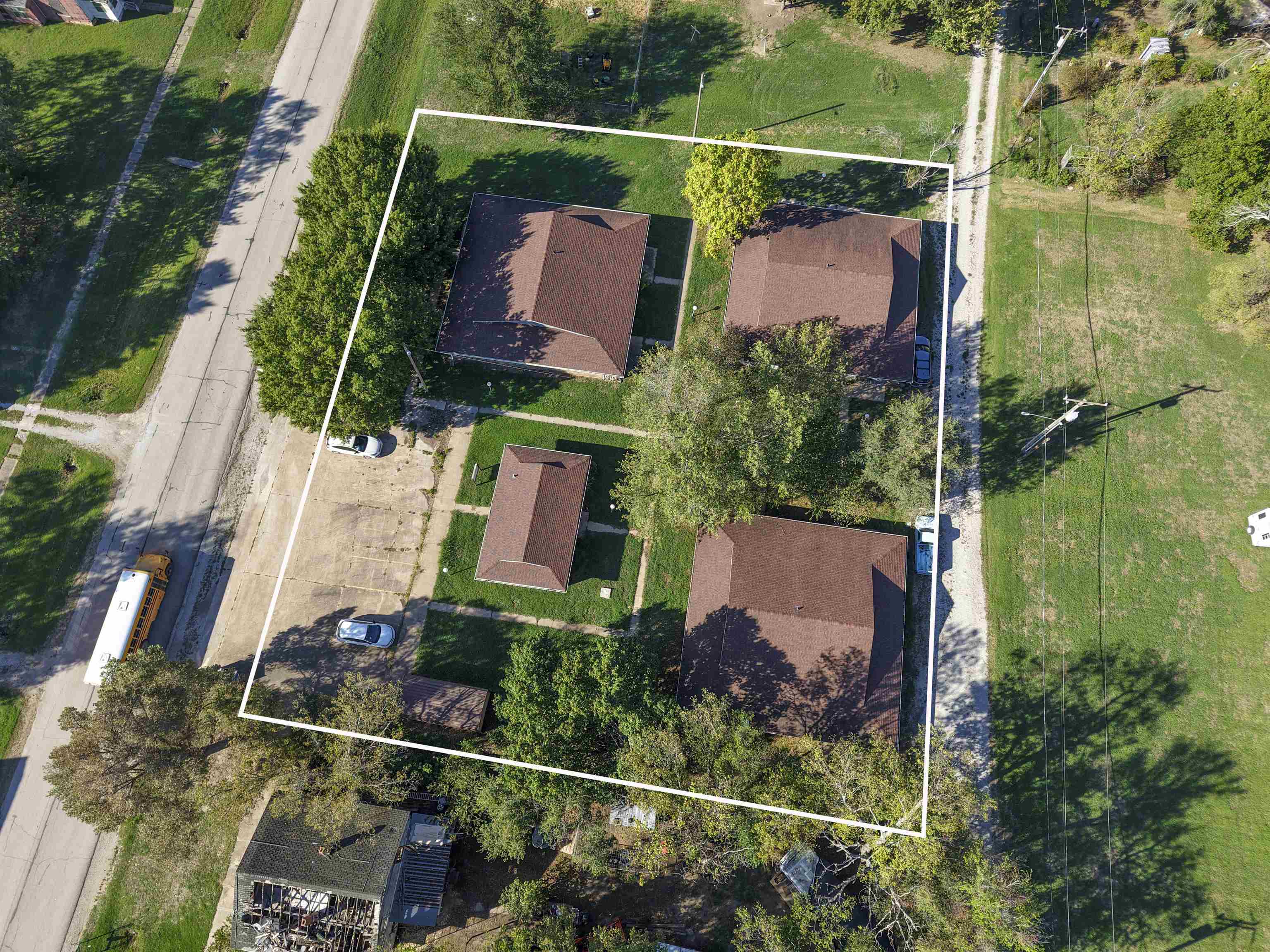 306 Kansas Property Photo 24