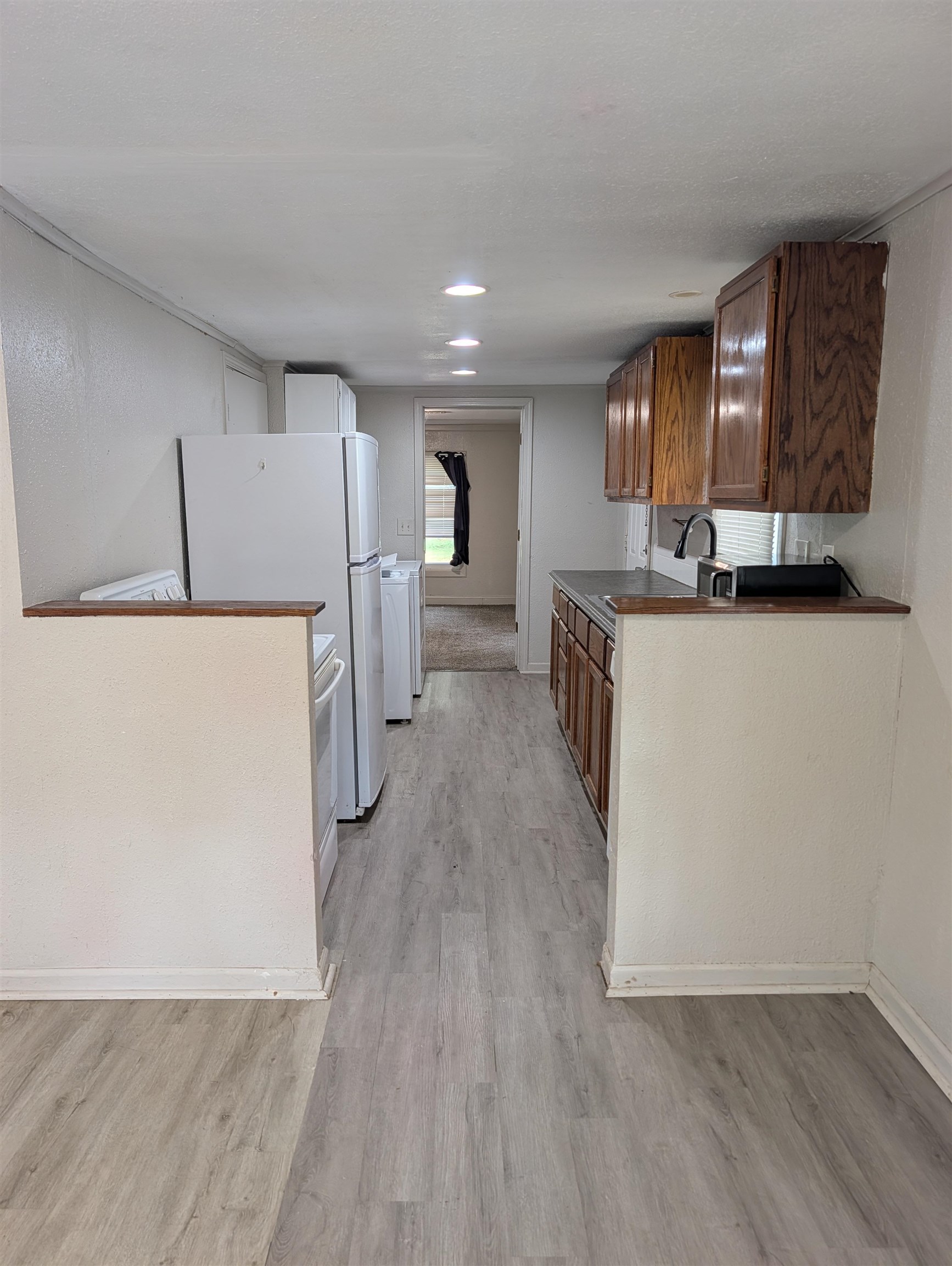 1108 Ellet St Property Photo 10