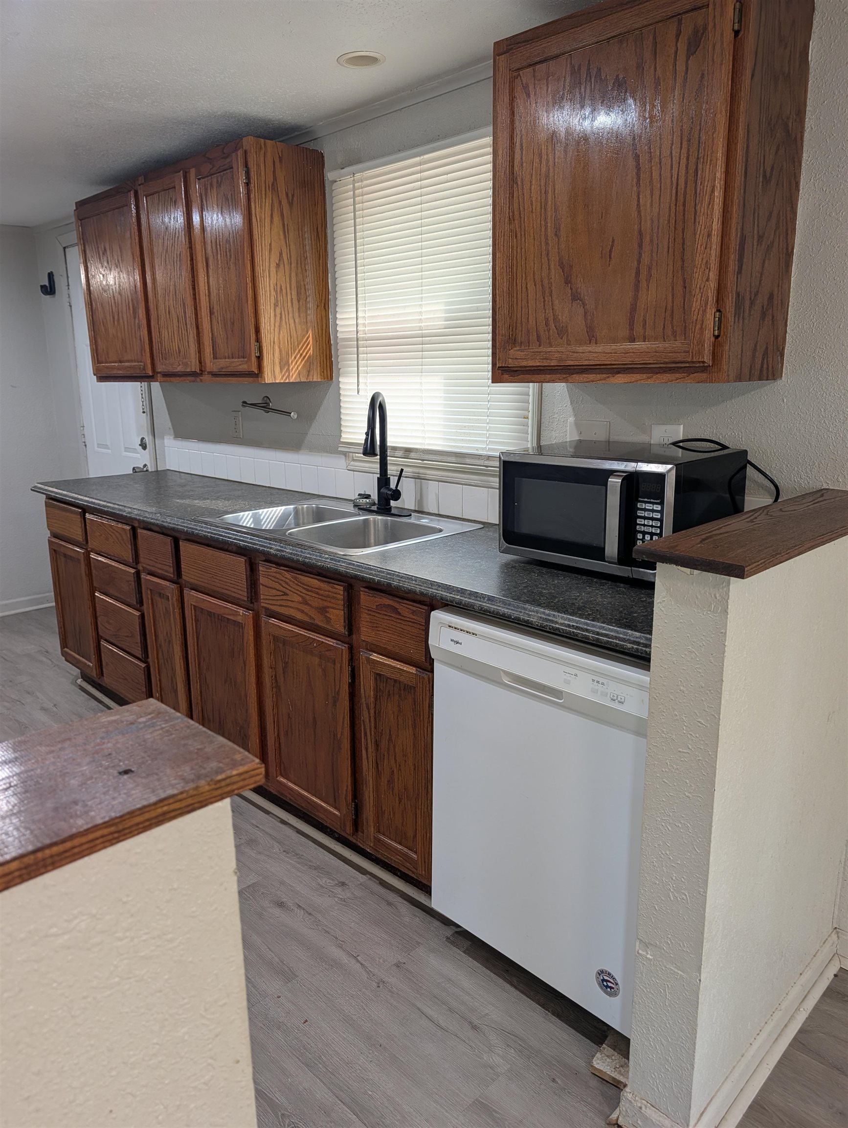 1108 Ellet St Property Photo 13