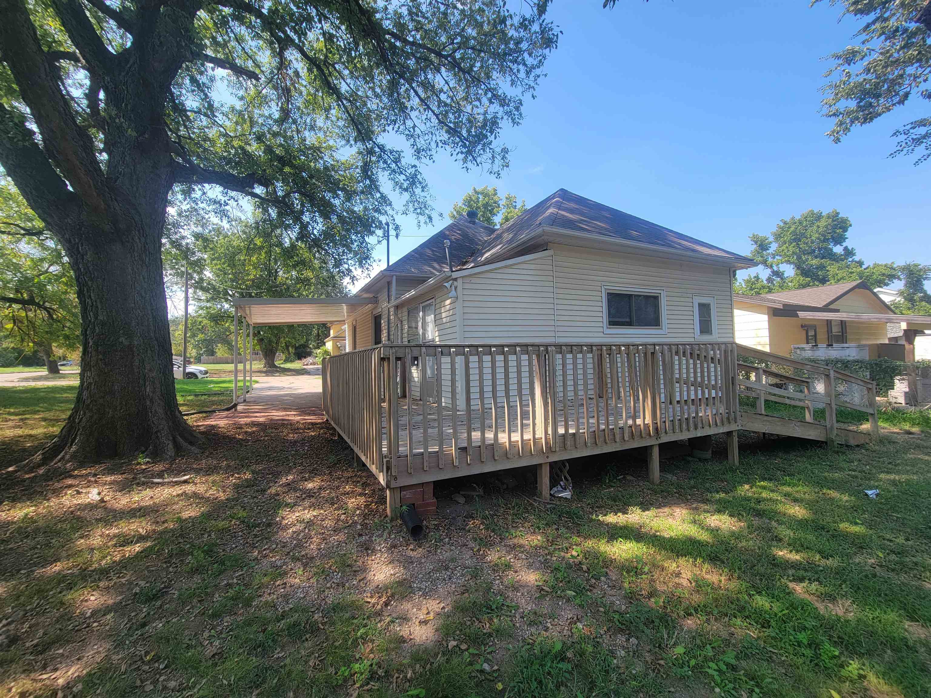 821 S C St Property Photo 24