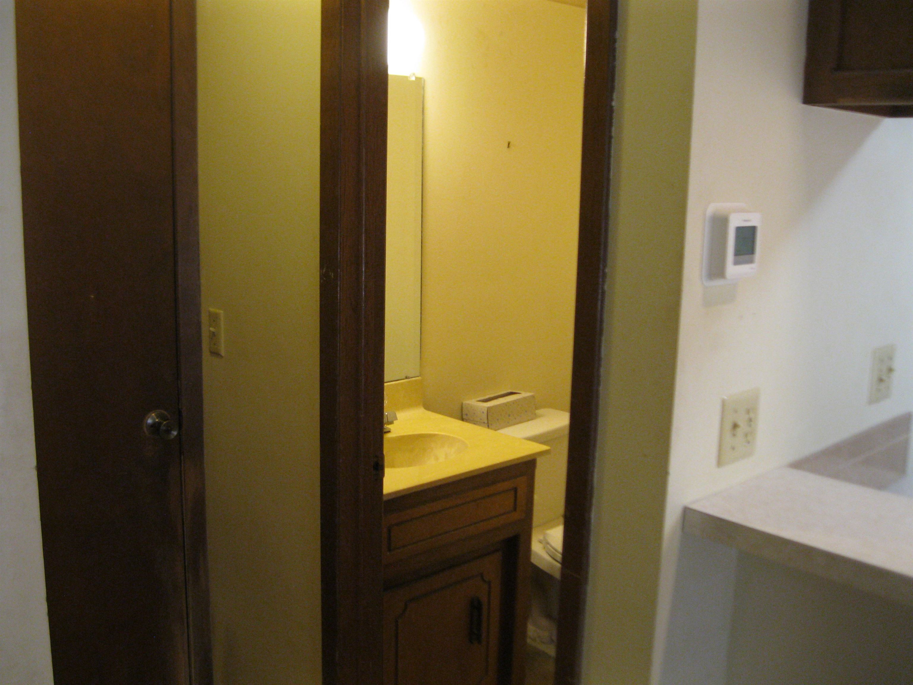 1820 S Griffith Property Photo 12