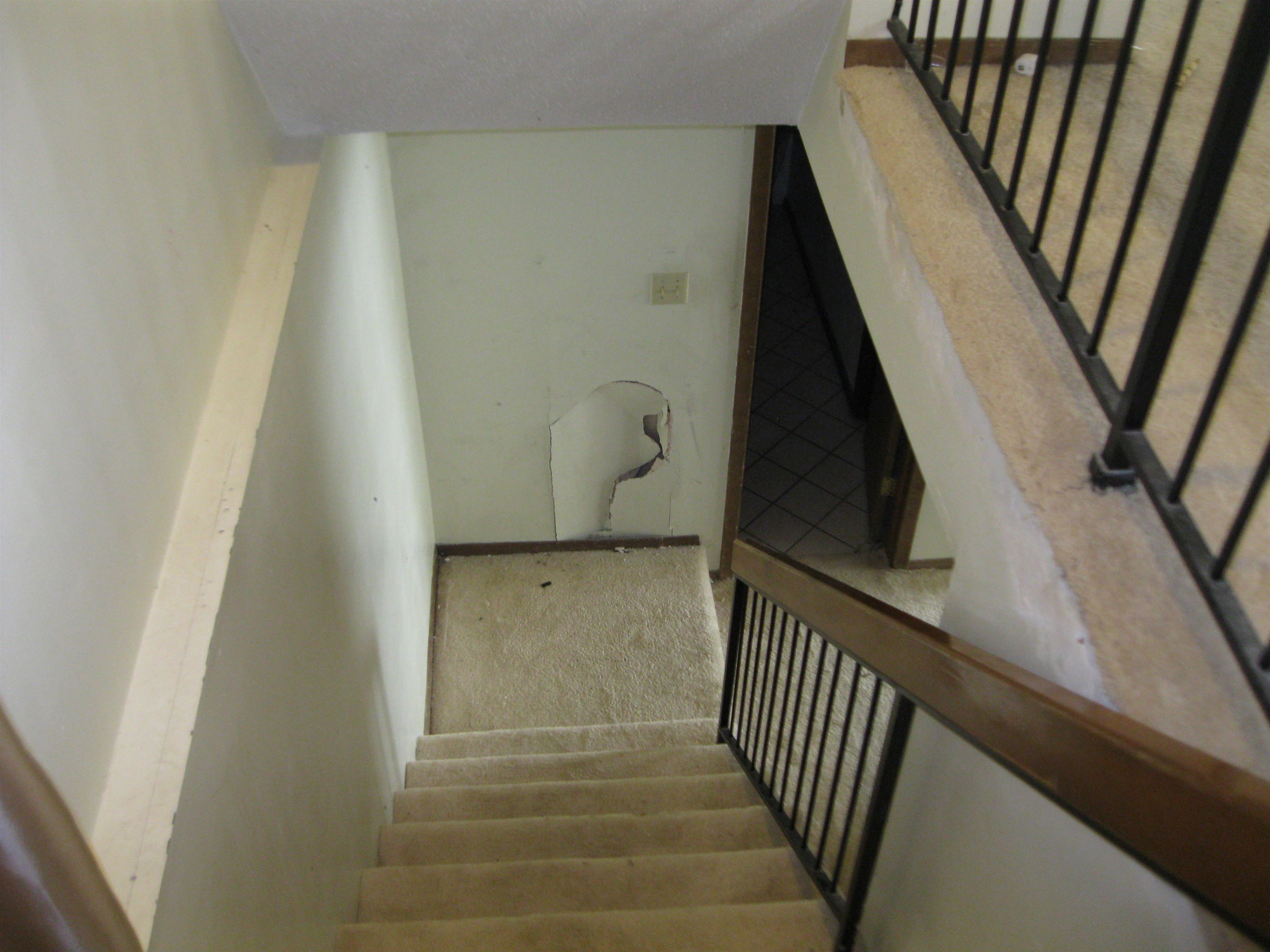 1820 S Griffith Property Photo 17